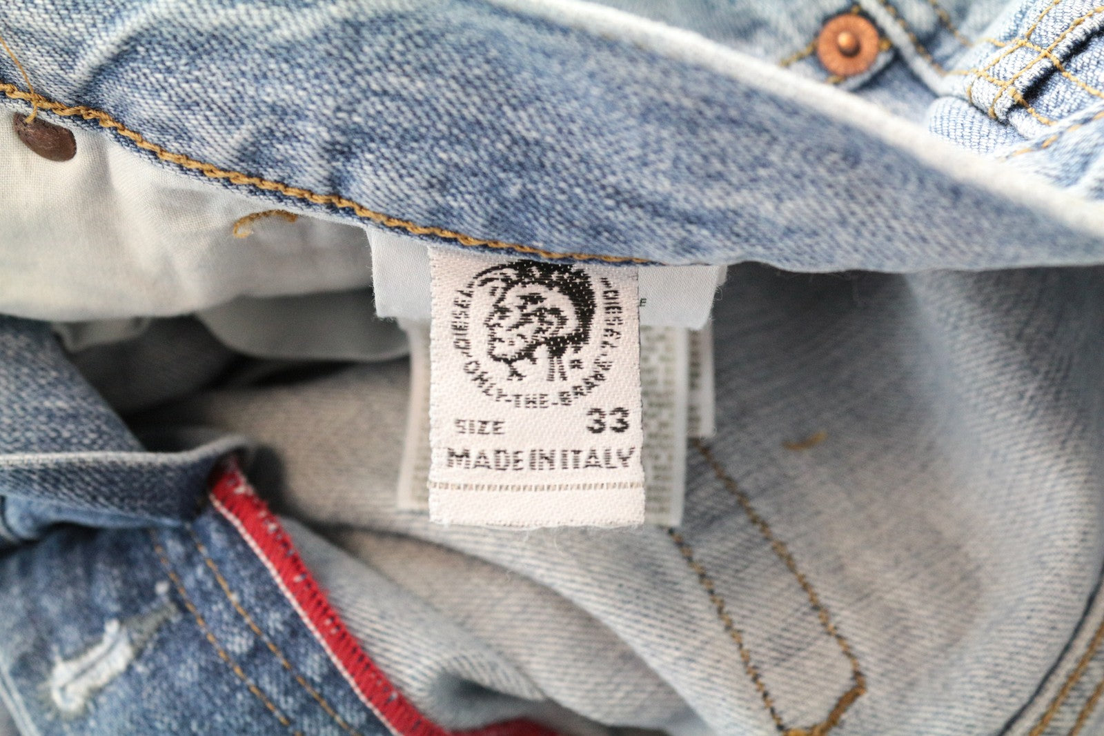DIESEL Mharky 080AF Distressed Wash W33/L32 mėlyni medvilniniai aptempti vyriški džinsai 