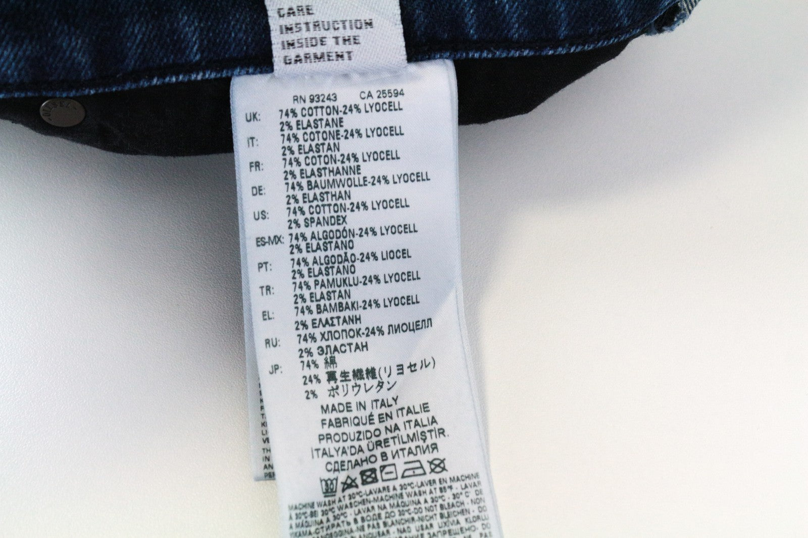 DIESEL D-Strukt 081AQ plėšyti mėlyni skalbinių spalvos W29/L32 siaurėjantys vyriški džinsai iš tamprios medvilnės 