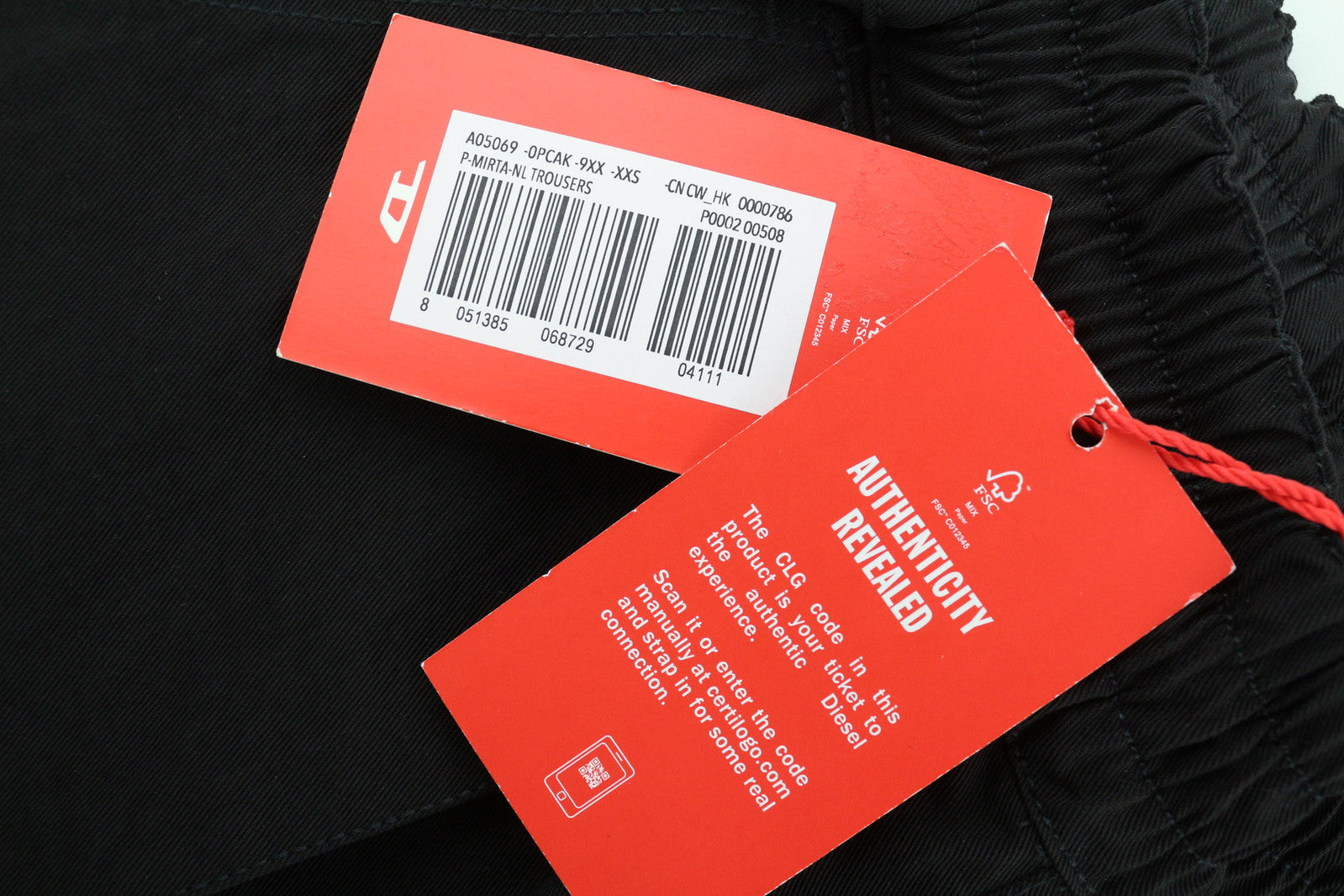 DIESEL P-Mirta-NL moteriškos kelnės 2XS juodos su užlopytomis kišenėmis, rekomenduojama mažmeninė kaina – 300 € 