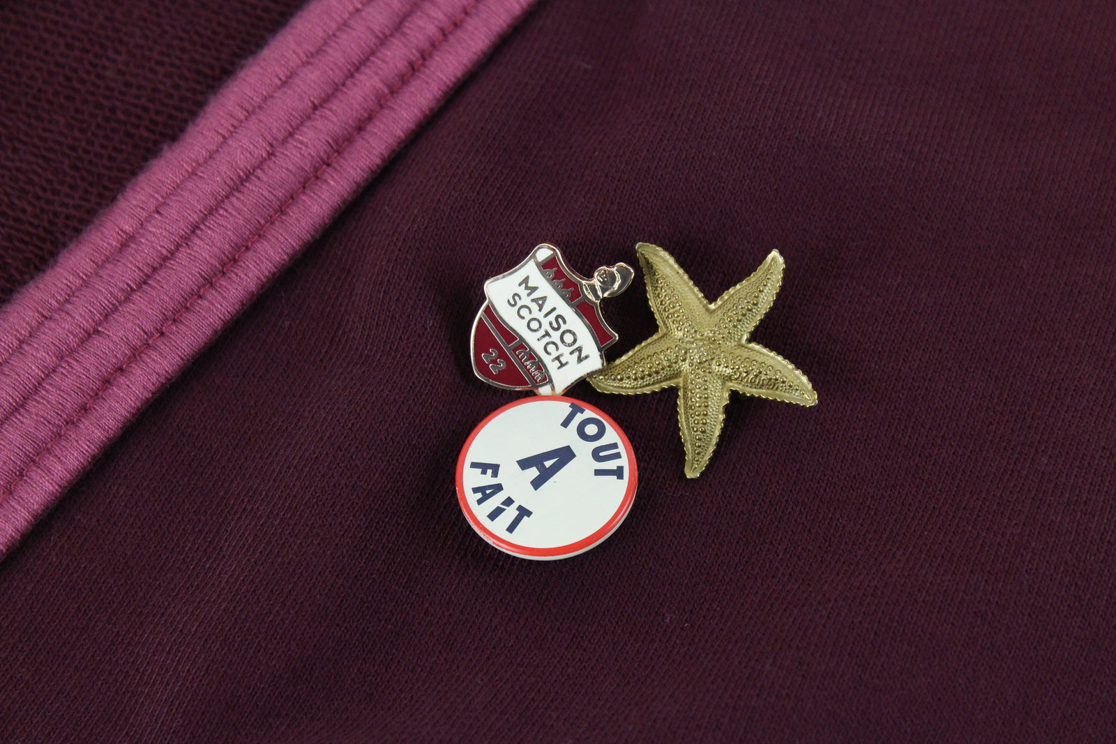 MAISON SCOTCH Bon Voyage moteriškas megztinis L dydžio atviras kardiganas su bordo raštu, tvirtai megztas