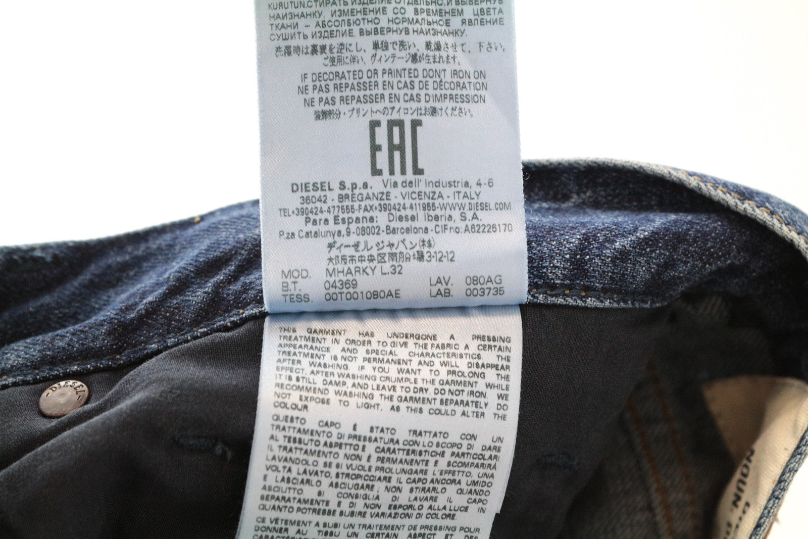 DIESEL Mharky 080AG W34/L32 vyriški džinsai su sagomis ir ploni mėlyni medvilniniai aptempti džinsai 