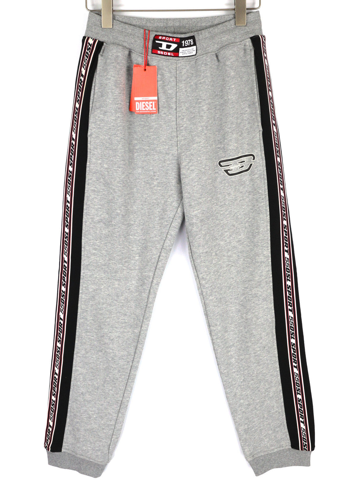 DIESEL AMSB-Bounss-HT02 vyriškos kelnės M pilkos melanžo spalvos su prakaitą praleidžiančiomis kišenėmis, rekomenduojama kaina – 125 € 