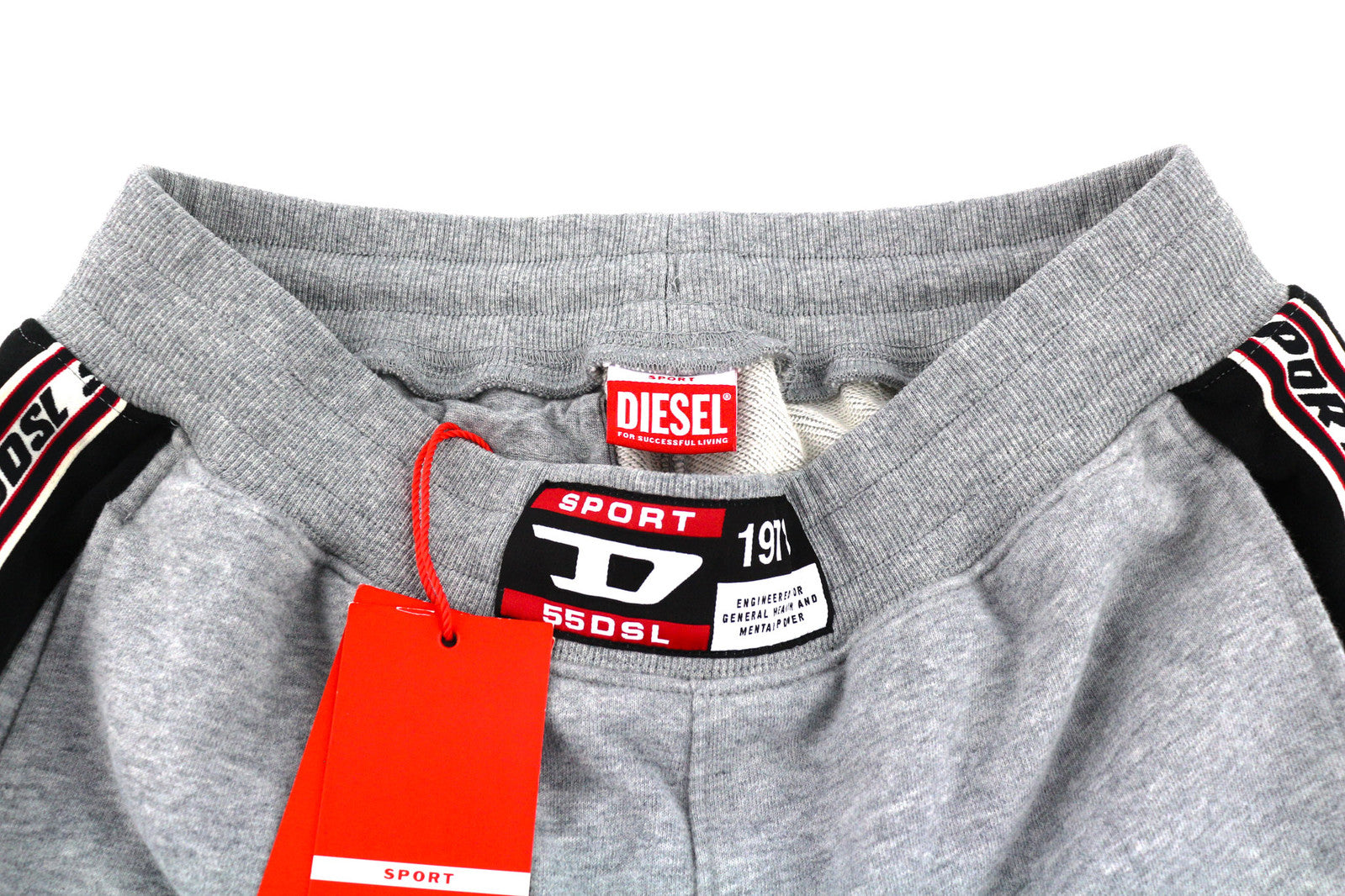 DIESEL AMSB-Bounss-HT02 vyriškos kelnės M pilkos melanžo spalvos su prakaitą praleidžiančiomis kišenėmis, rekomenduojama kaina – 125 € 