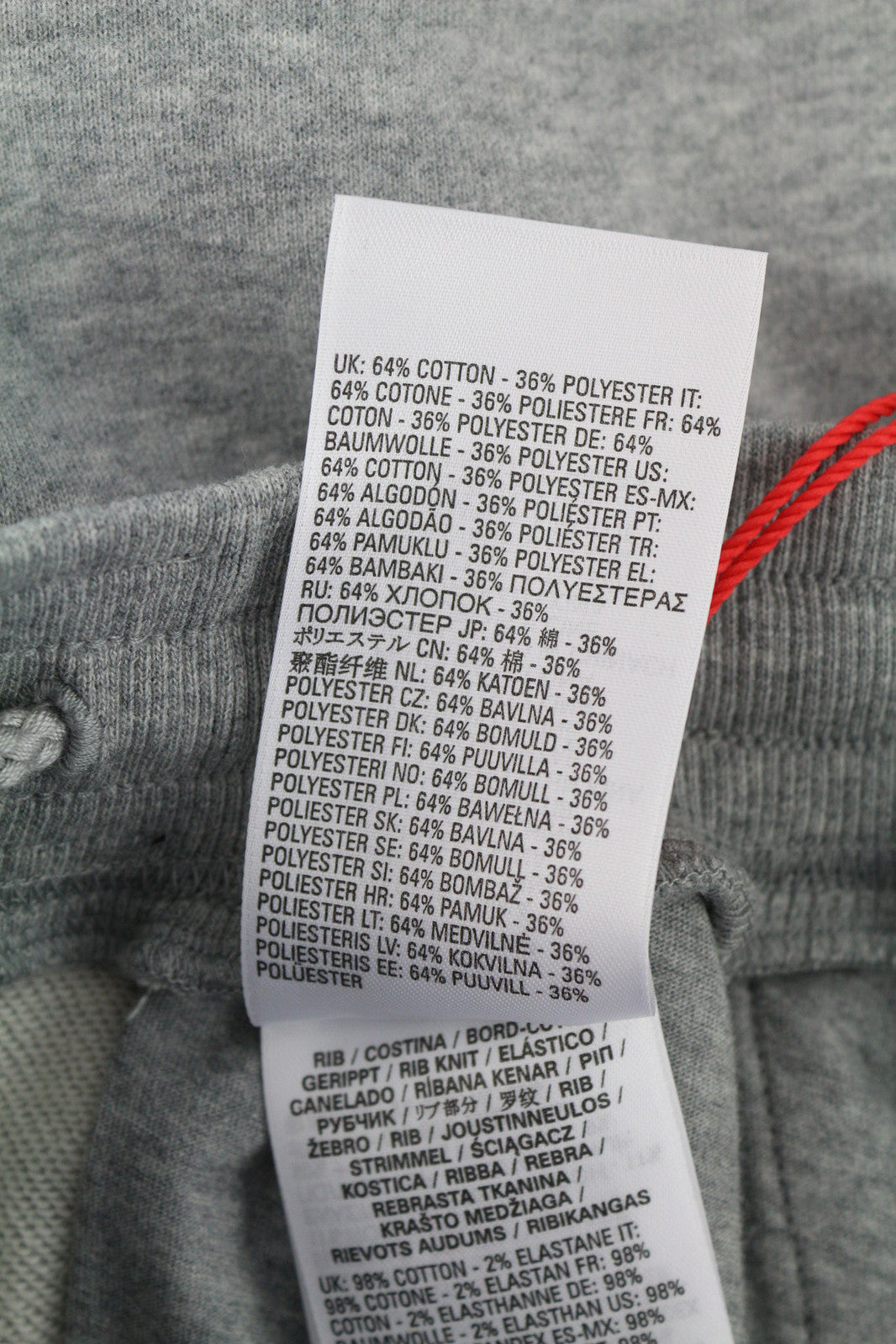 DIESEL AMSB-Bounss-HT02 vyriškos kelnės M pilkos melanžo spalvos su prakaitą praleidžiančiomis kišenėmis, rekomenduojama kaina – 125 € 