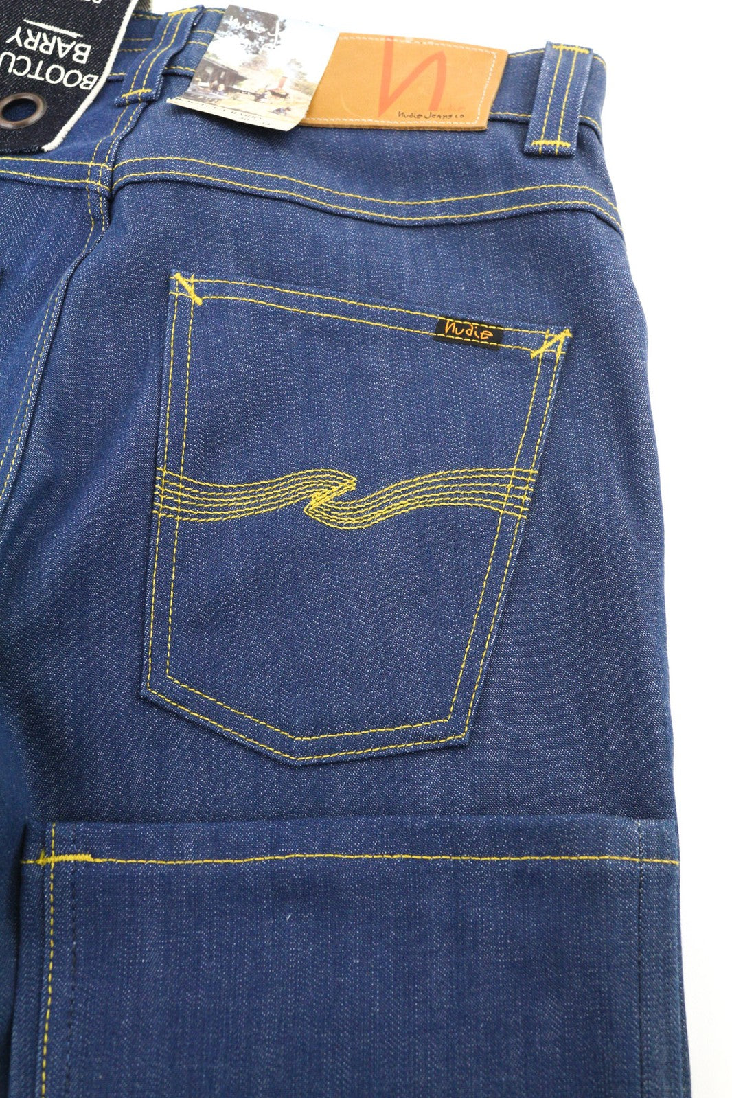 NUDIE Bootcut Barry Men Jeans W30/L34 Blue Revival Dry Button Fly Denim Logo