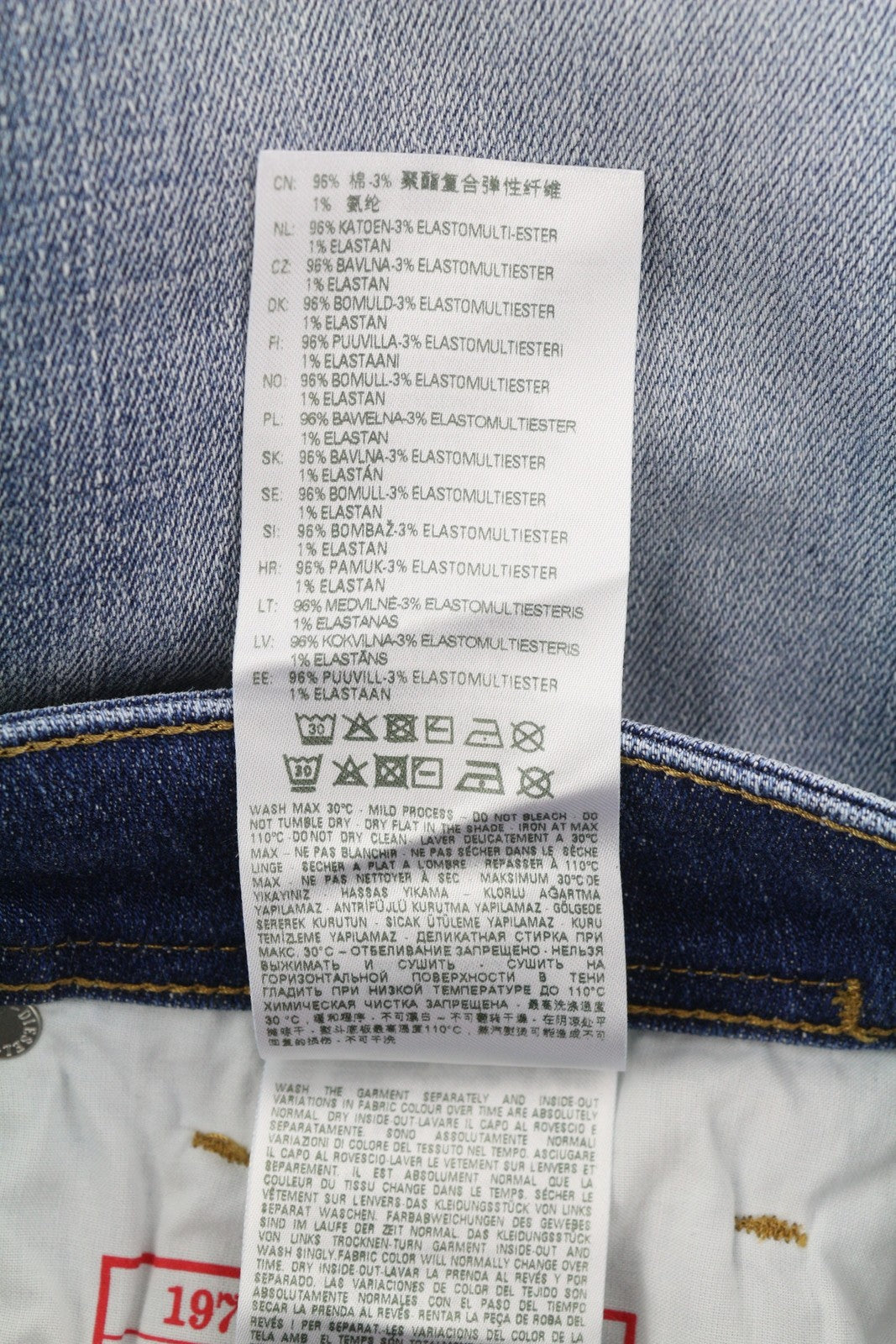 DIESEL 1979 Sleenker 09G35 vyriški džinsai W34/L30 žemo juosmens, aptempti, mėlyni, RRP250