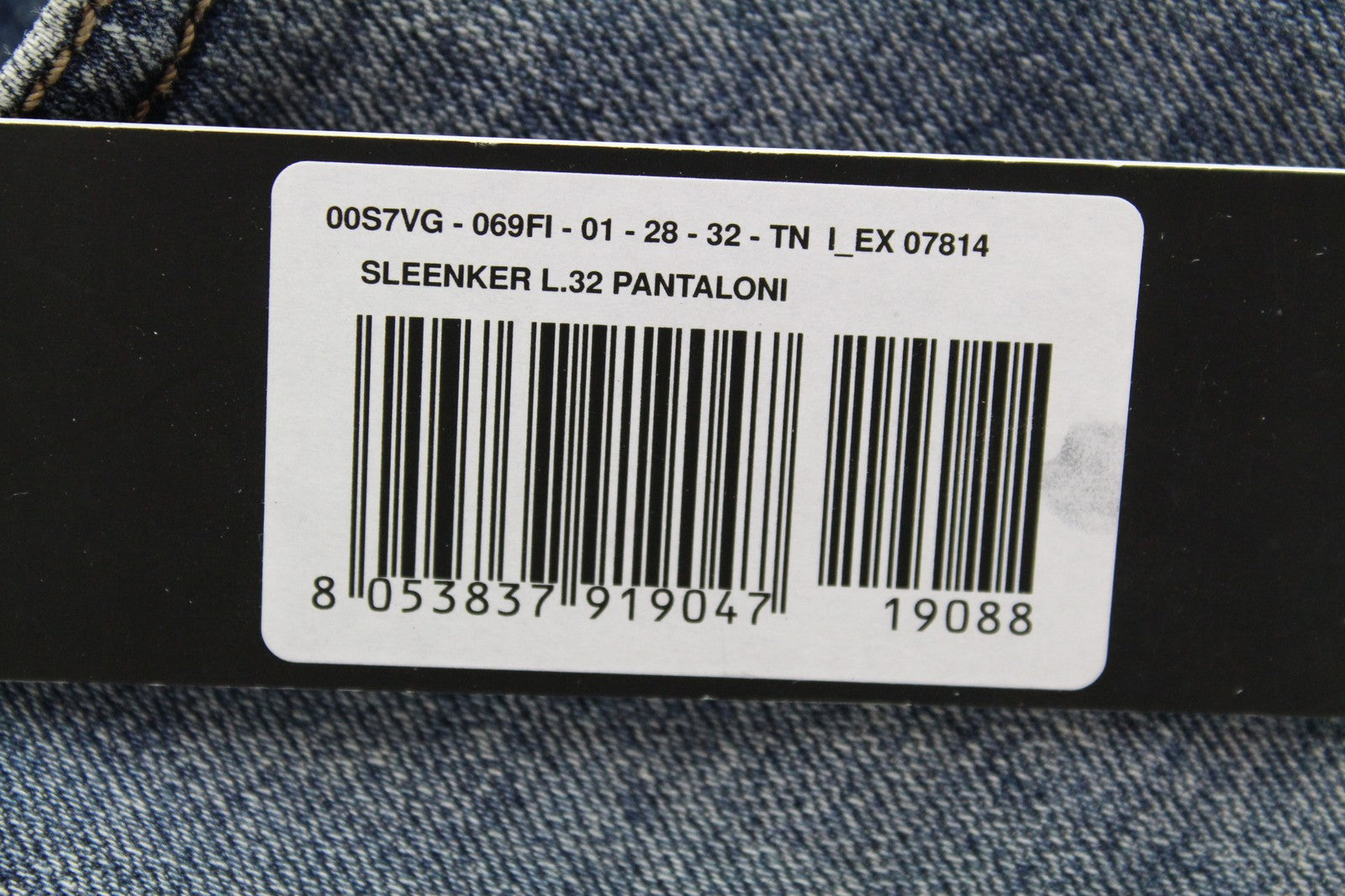 DIESEL Sleenker 069FI vyriški ploni džinsai W28 L32 tamprios medvilnės mėlynos spalvos 