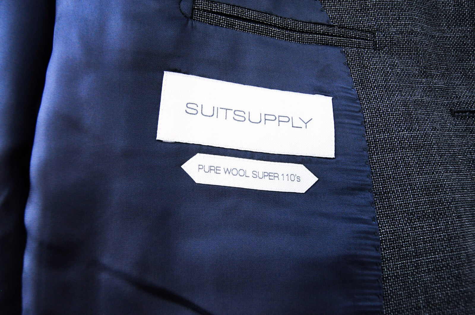 „SUITSUPPLY Napoli“ vyriška suknelė su vilnoniu pamušalu, UK38L 