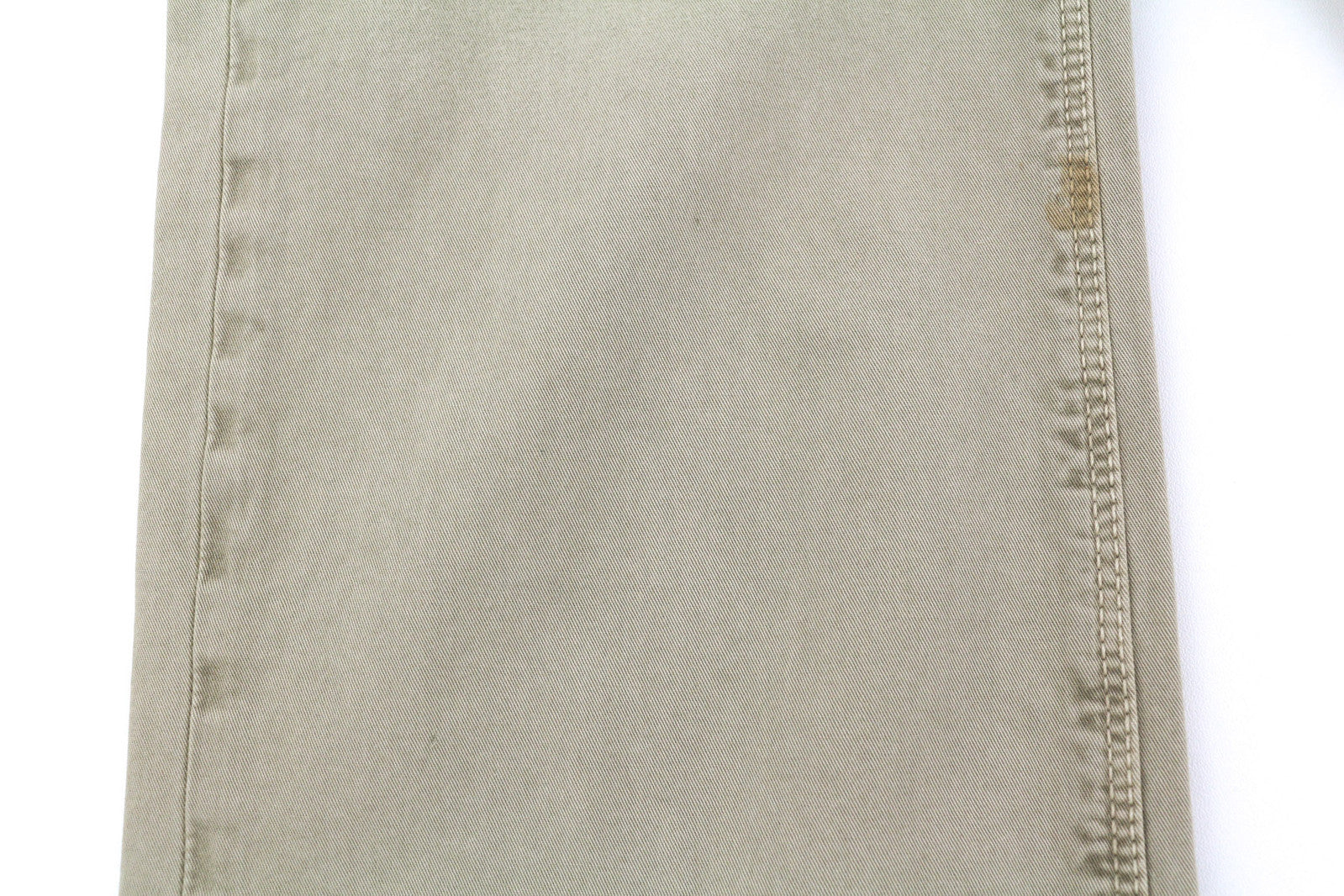 NUDIE JEANS chaki spalvos įprastos vyriškos kelnės W29/L30 smėlio spalvos chino spalvos su sagomis užsegime 