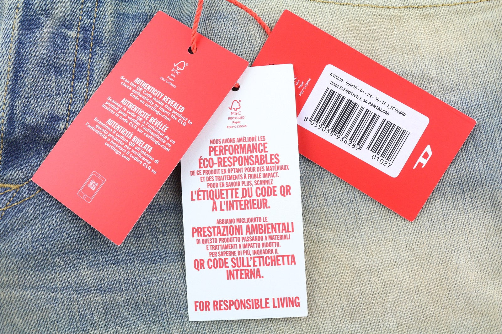 DIESEL 2023 D-Finitive 09H78 vyriški džinsai W34/L30 įprasti, siaurėjantys, mėlyni, rekomenduojama mažmeninė kaina – 295 € 