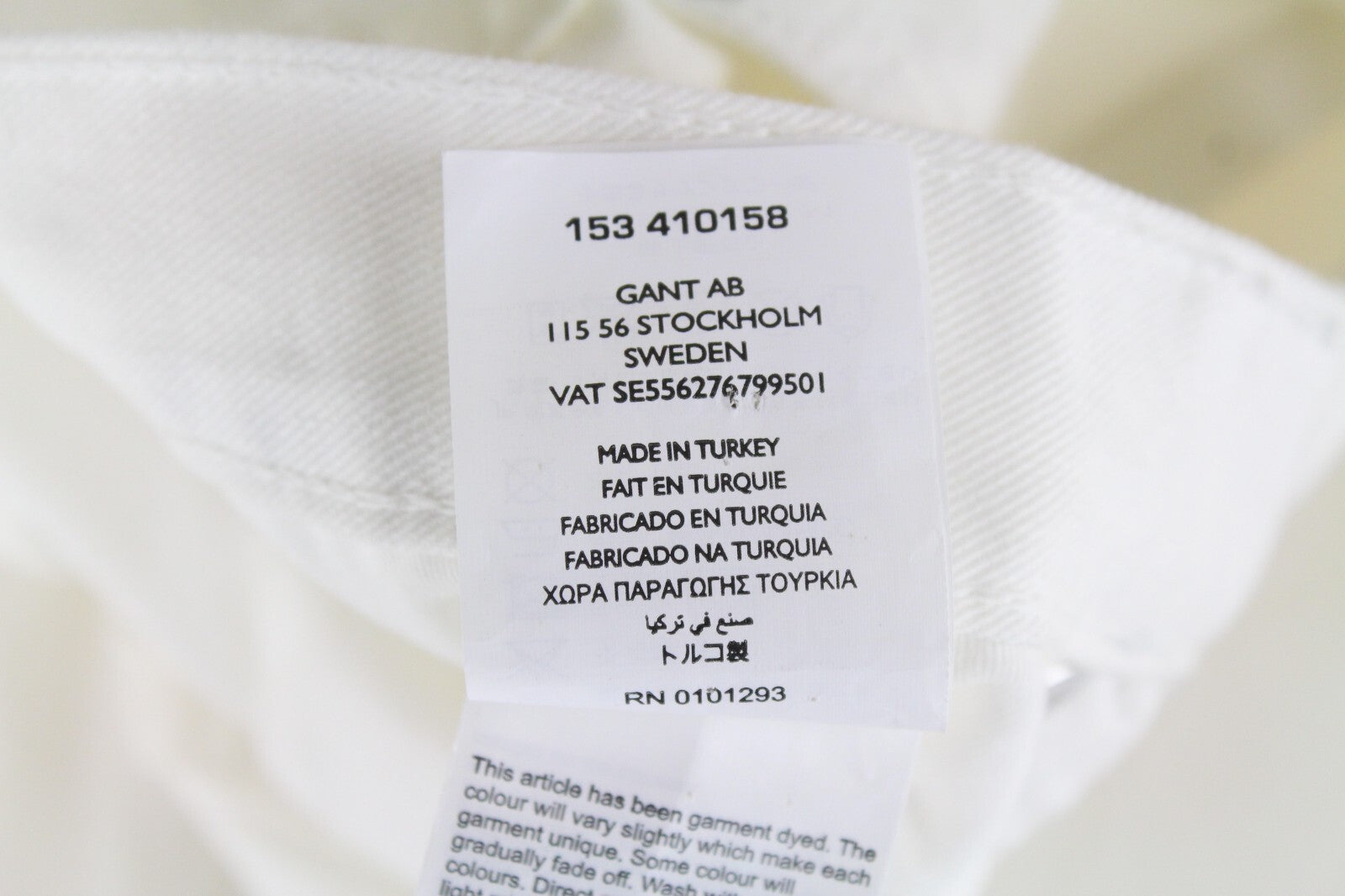 GANT Slacker moteriški džinsai W29/L34 balti tiesūs klešnės su gobtuvu, tampri suknelė 