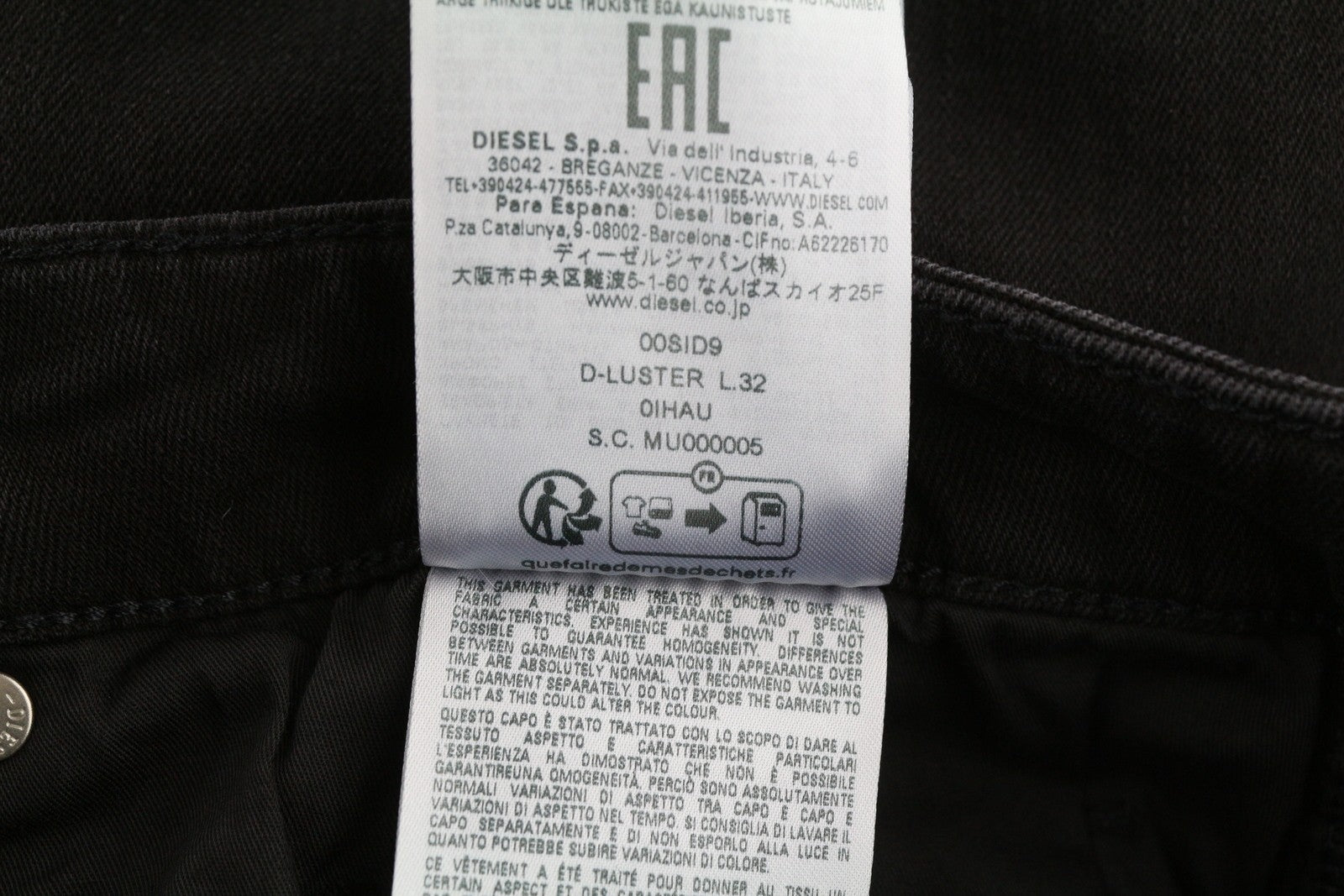 DIESEL D-Luster 0IHAU vyriški džinsai W36/L32 Slim Fit, sagomis susagstyti, skalbti juodi. 