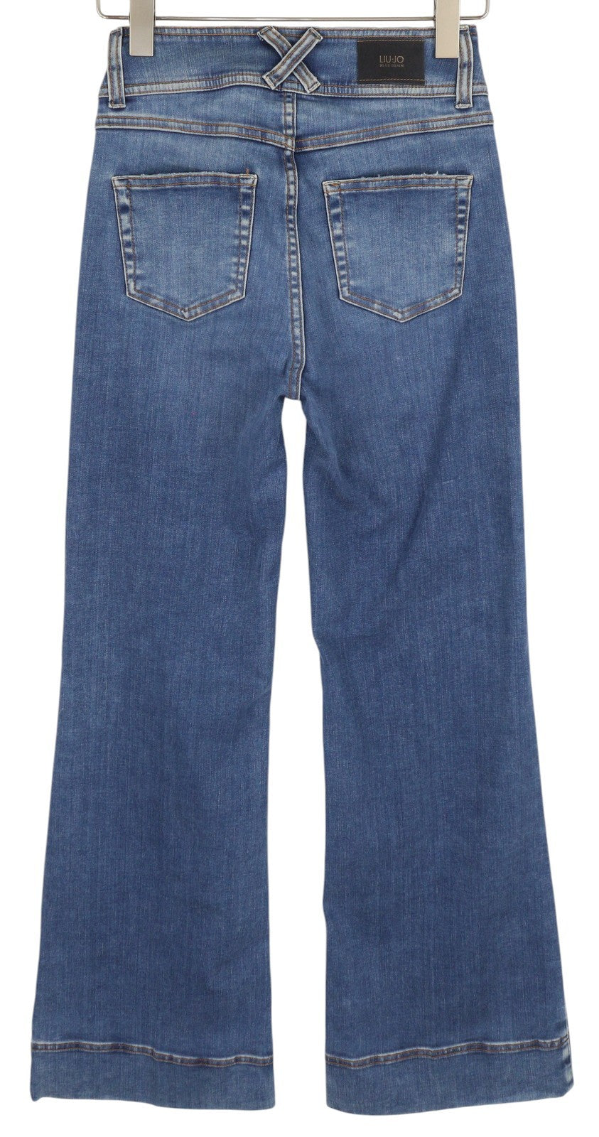 LIU JO Flare Fletti moteriški džinsai W28 aukštu juosmeniu, plačių klešnių spalvos, skalbto džinso mėlynumo. 
