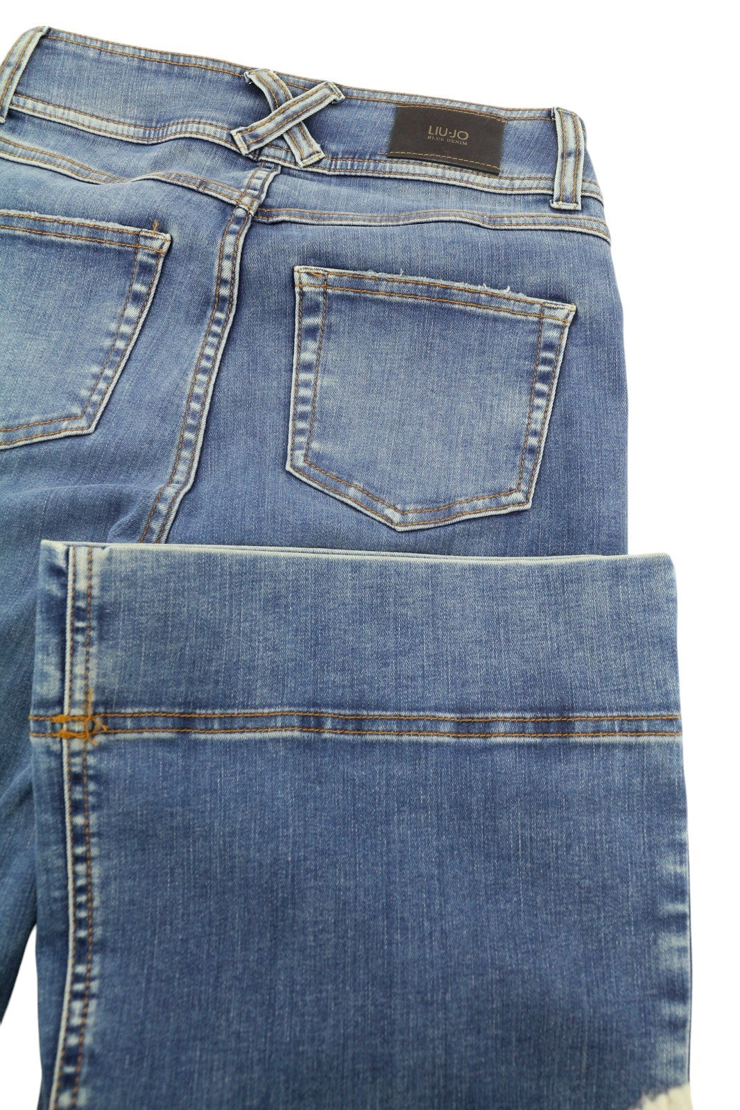 LIU JO Flare Fletti moteriški džinsai W28 aukštu juosmeniu, plačių klešnių spalvos, skalbto džinso mėlynumo. 