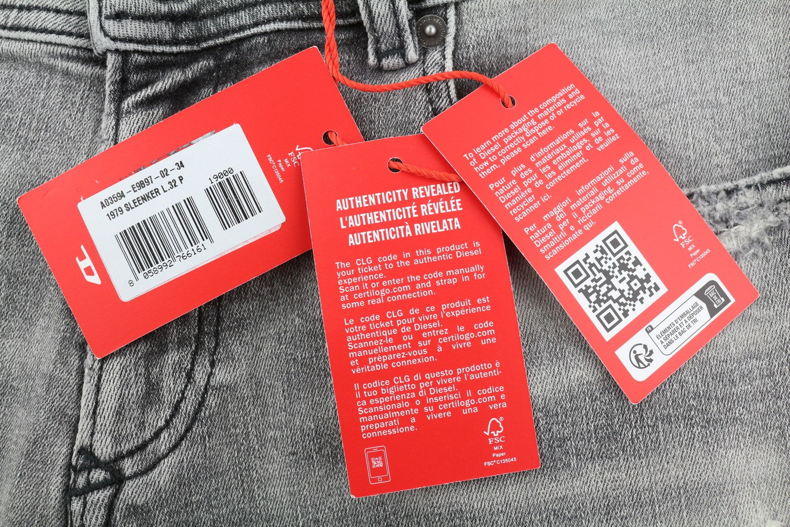 DIESEL 1979 Sleenker E9B97 vyriški džinsai W34/L32 aptempti, žemo juosmens, su gobtuvu, rekomenduojama kaina – 250 € 