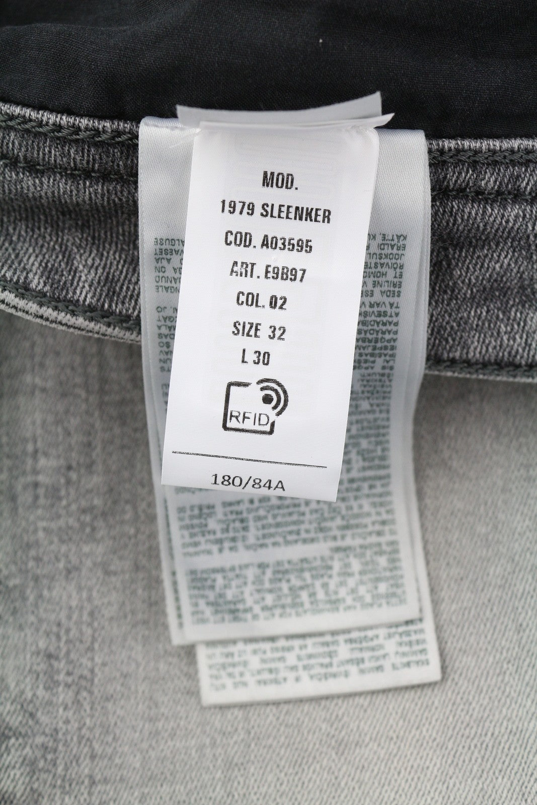 DIESEL 1979 Sleenker E9B97 vyriški džinsai W32/L30 aptempti, žemo juosmens, RRP 250 € 