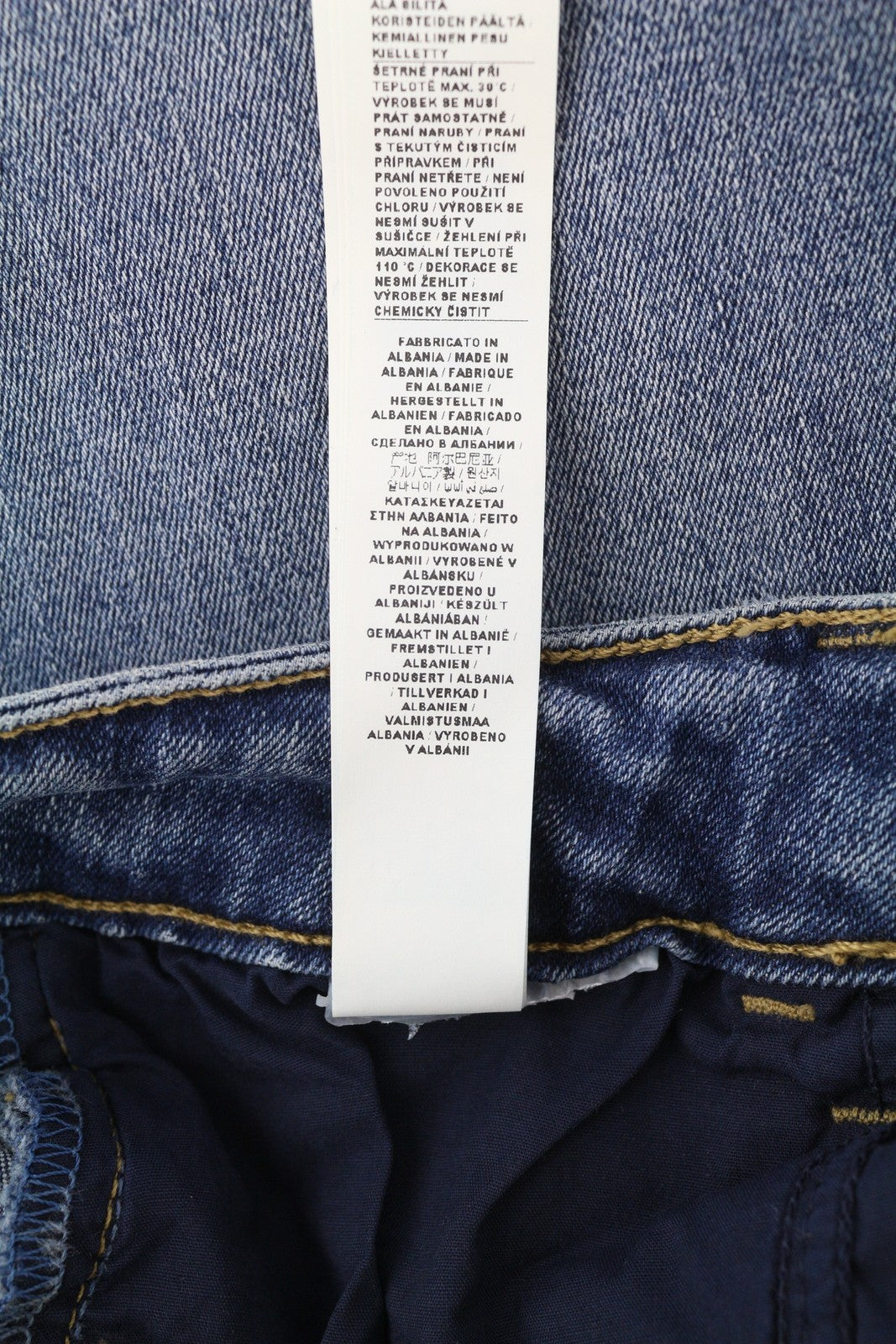 LIU JO moteriški džinsai W26 aukštu juosmeniu, laisvalaikio stiliaus, mėlyni. 