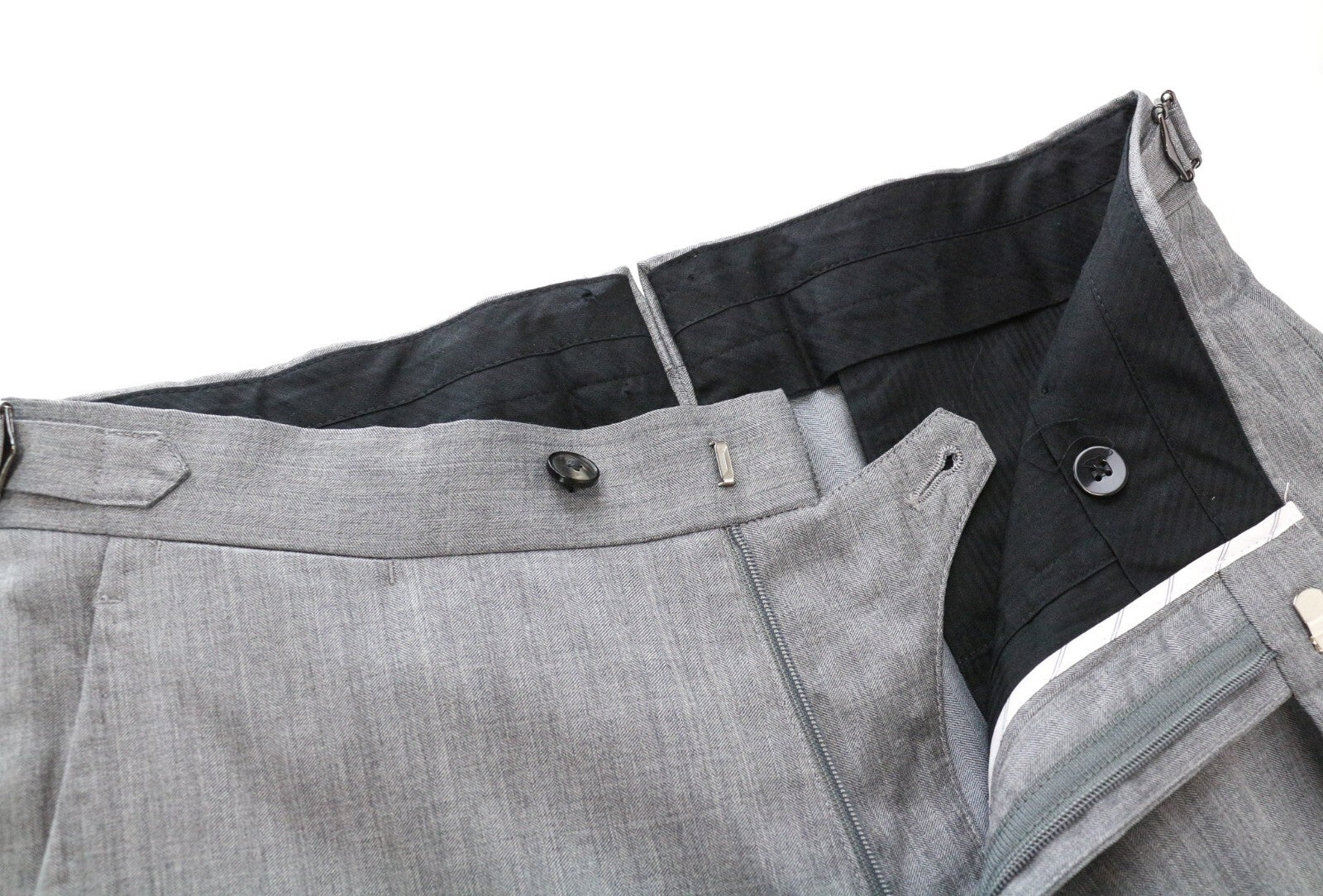 SUITSUPPLY Brescia vyriškos kelnės, UK32R, pilkos, plonos, vilnonės, šilko, klasikinio stiliaus, „Eglutės kaulo“ rašto. 