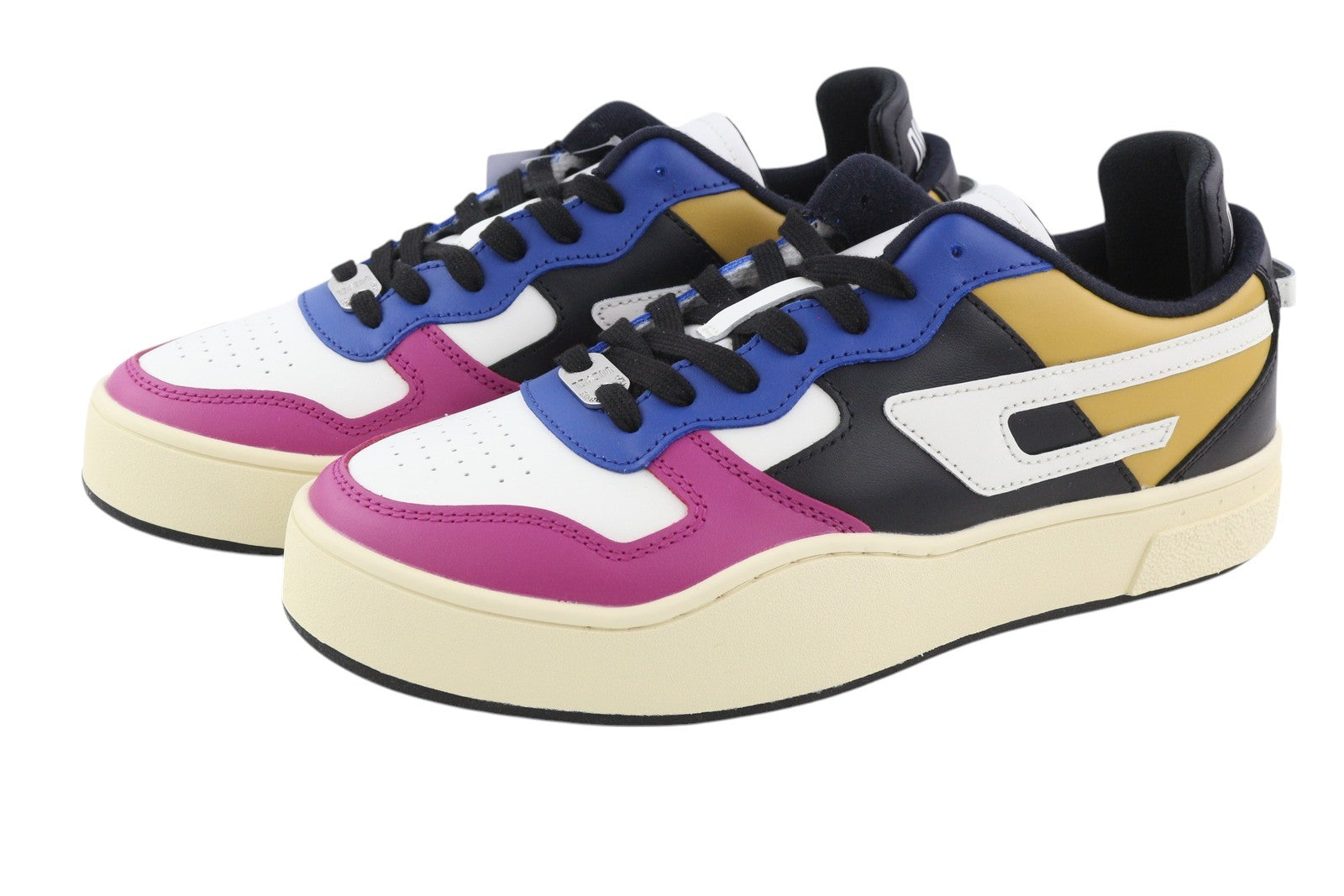 DIESEL S-Ukiyo žemakulniai vyriški sportbačiai, EU44, karvės odos, suvarstomi, žemakulniai, rekomenduojama kaina – 185 € 