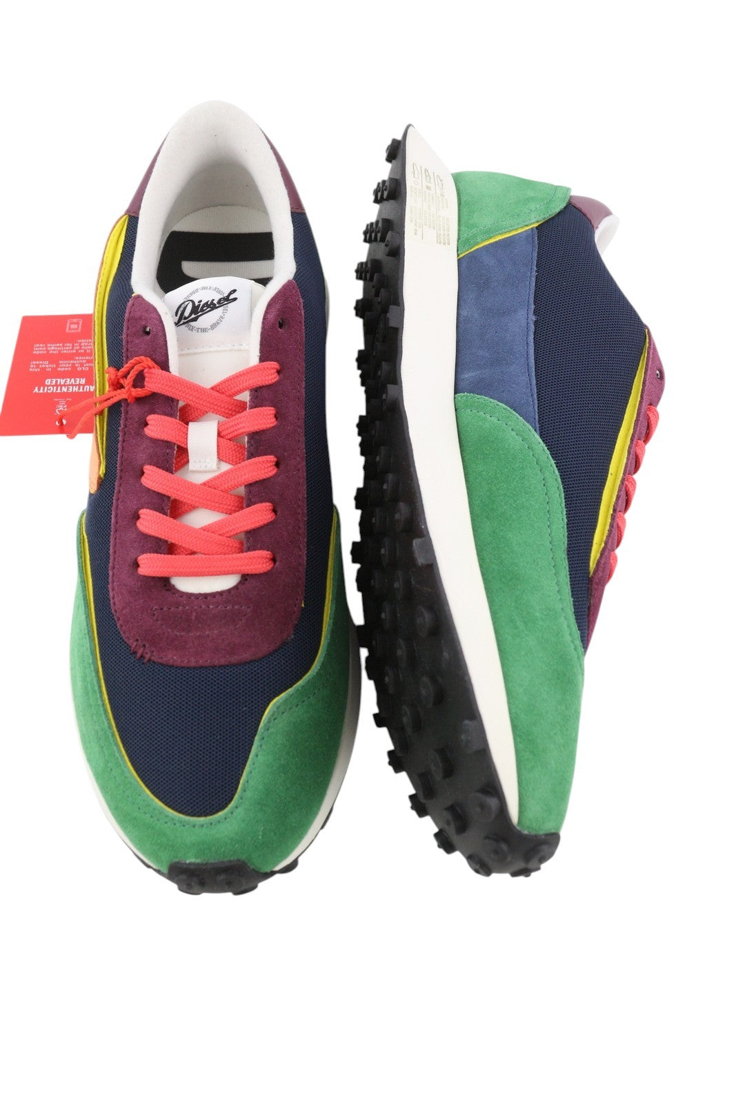 DIESEL S-Racer LC vyriški sportbačiai, EU42, odiniai, žemakulniai, migdolų spalvos, rekomenduojama kaina – 185 € 