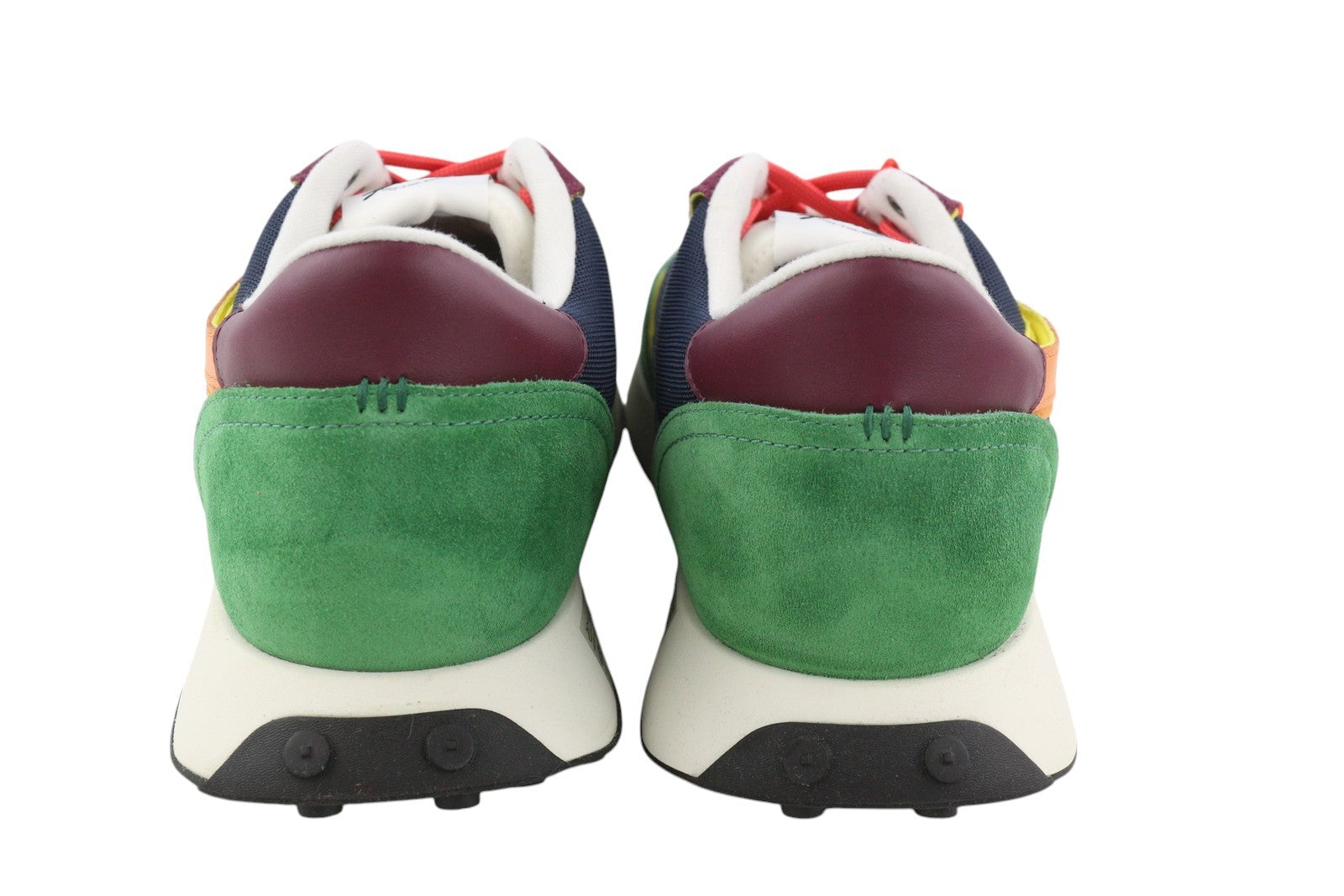 DIESEL S-Racer LC vyriški sportbačiai, EU42, odiniai, žemakulniai, migdolų spalvos, rekomenduojama kaina – 185 € 