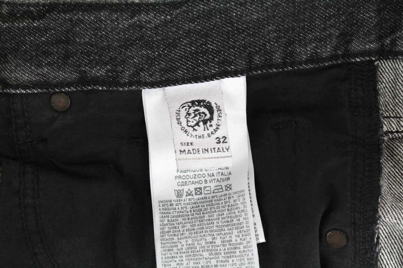 DIESEL Mharky 089AS vyriški džinsai W32 L32 Slim Skinny Fit, pilki, medvilniniai 
