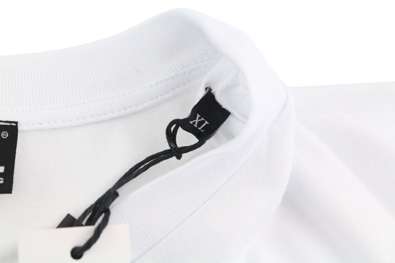 DIESEL T-Just-A35 mens T-Shirt XL Short sleeved Crew Neck Front  Tricot White