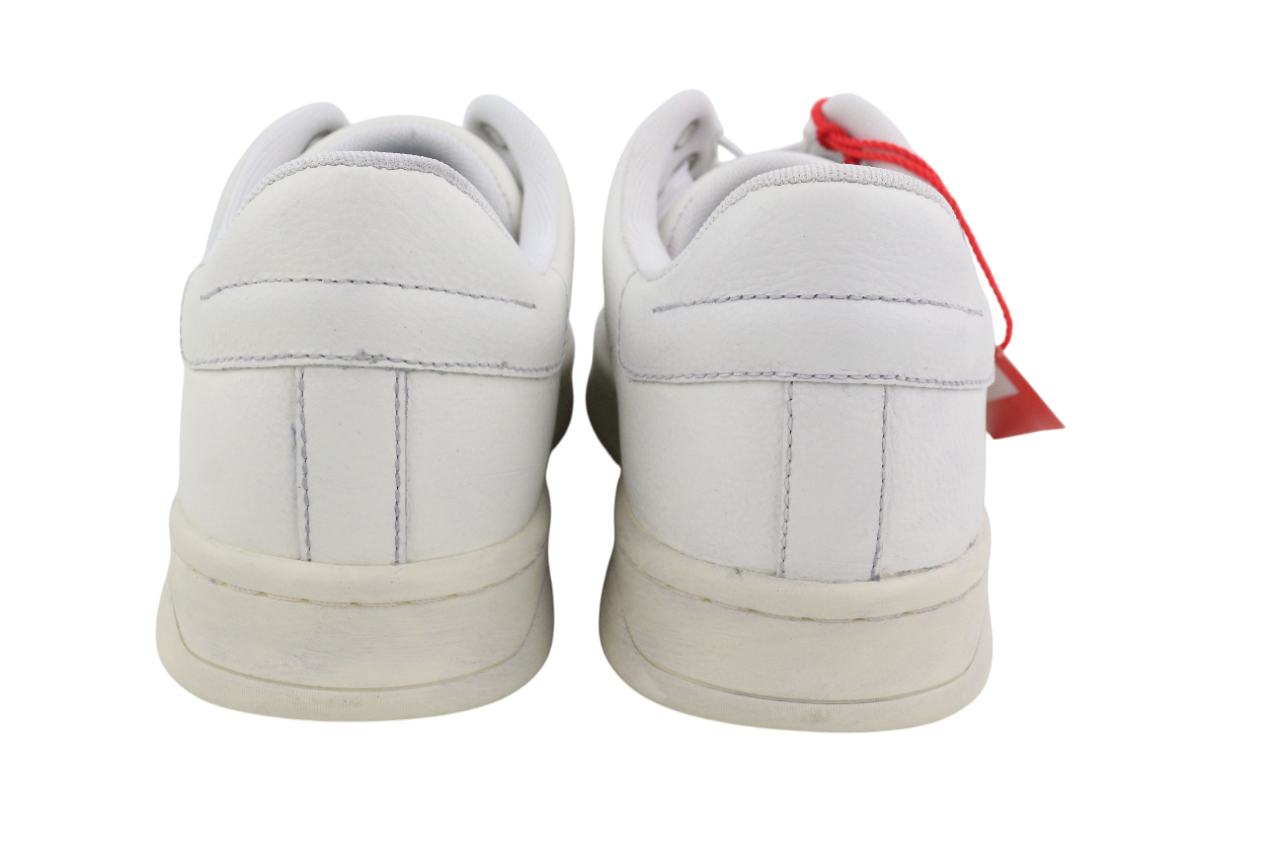 DIESEL S-Athene žemo lygio vyriški sportbačiai, EU41, balti odiniai sportbačiai su raišteliais, rekomenduojama kaina – 160 € 