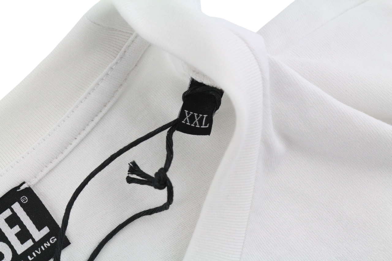 DIESEL T-Just-B56 vyriški marškinėliai trumpomis rankovėmis, apvalia apykakle, trikotažiniai, 2XL dydžio, rekomenduojama kaina – 70 € 