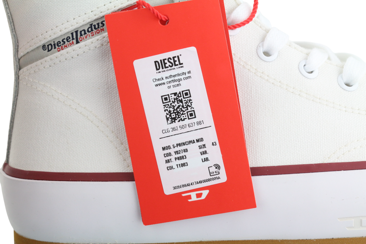 DIESEL S-Principia Mid vyriški sportbačiai, EU43, balti, aukštakulniai, nėriniuoti, rekomenduojama kaina – 185 € 