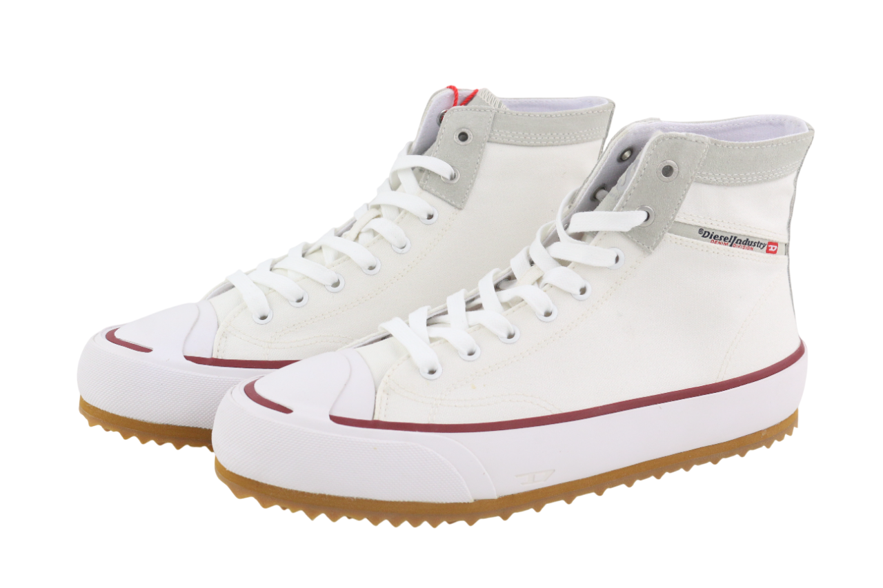 DIESEL S-Principia Mid vyriški sportbačiai, EU43, balti, aukštakulniai, nėriniuoti, rekomenduojama kaina – 185 € 