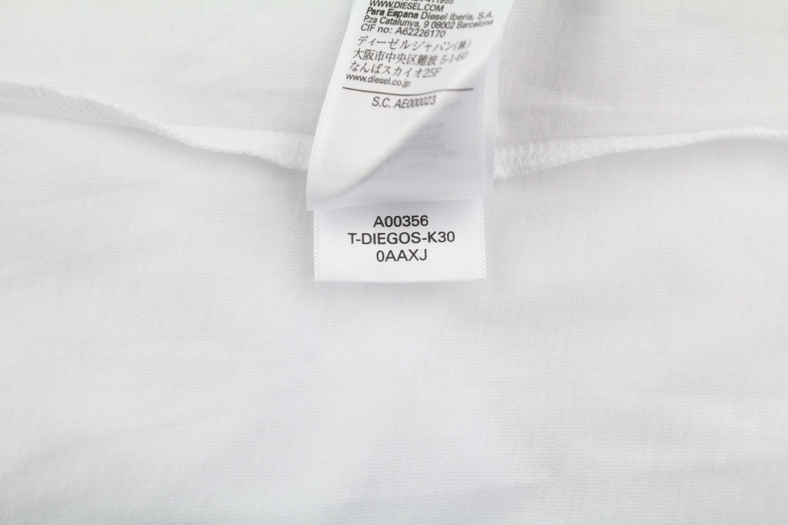 DIESEL T-Diegos-K30 vyriški marškinėliai trumpomis rankovėmis, apvalia apykakle, laisvalaikio stiliaus. 