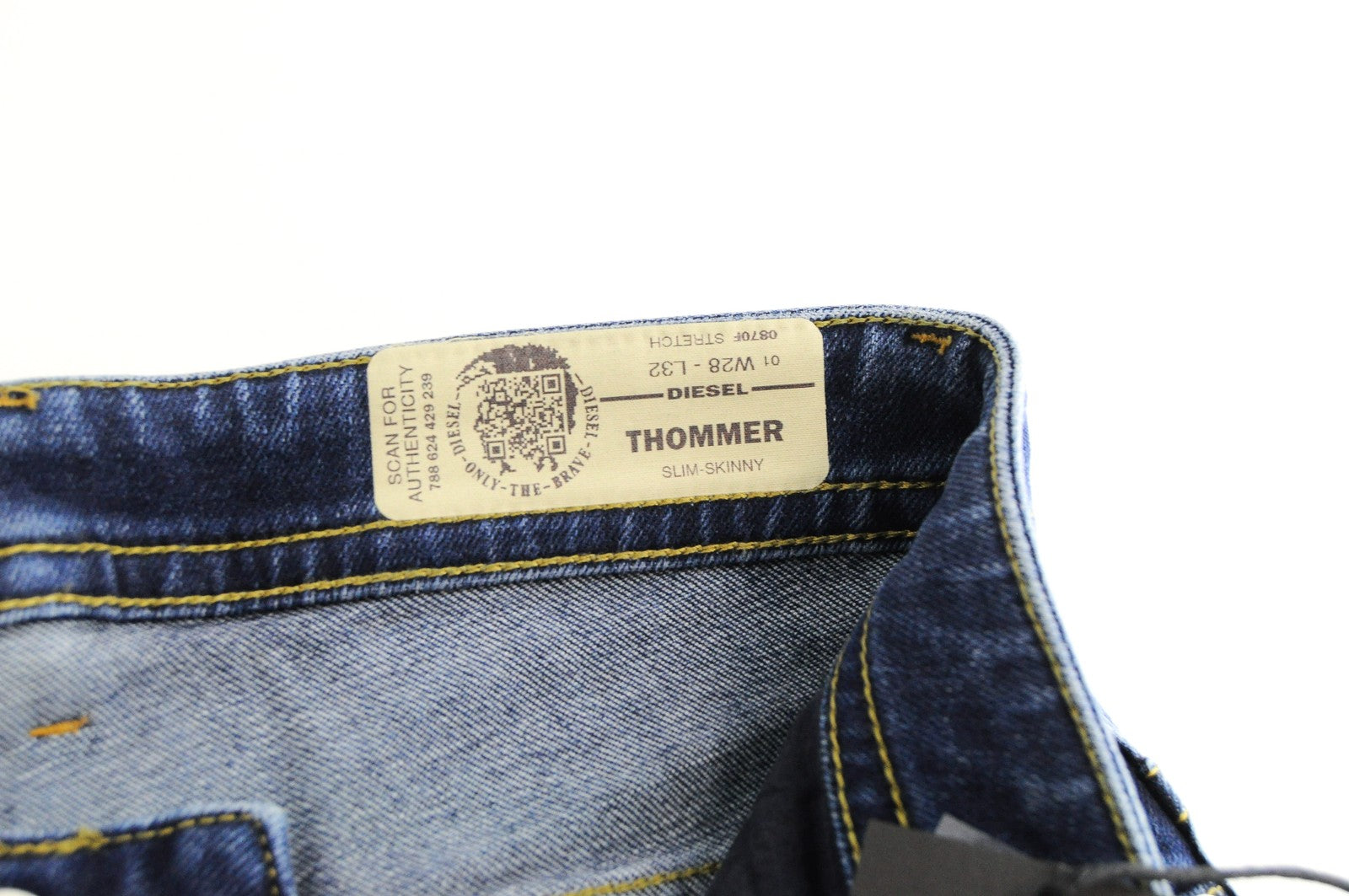 DIESEL Thommer 0870F vyriški džinsai W28/L32 mėlyni skalbtos medvilnės Slim Skinny 