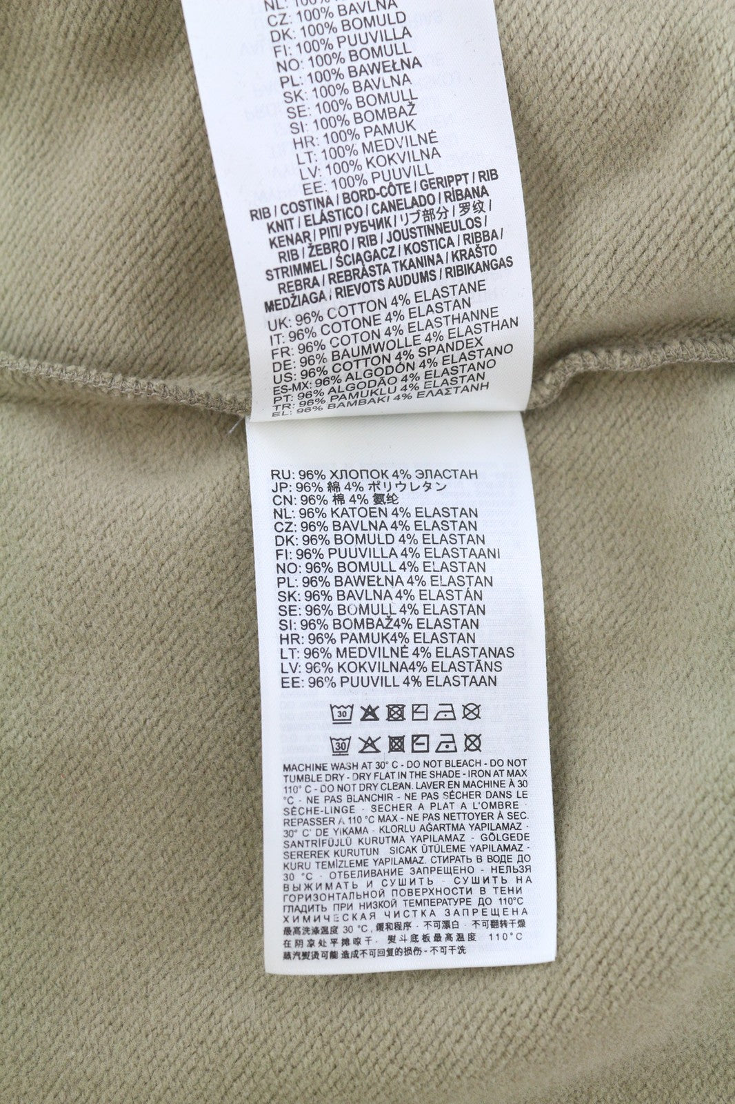 DIESEL F-Reggy-Hood-Doval-P moteriškas džemperis su gobtuvu XS dydžio, šviesiai rudas, rekomenduojama kaina – 135 € 