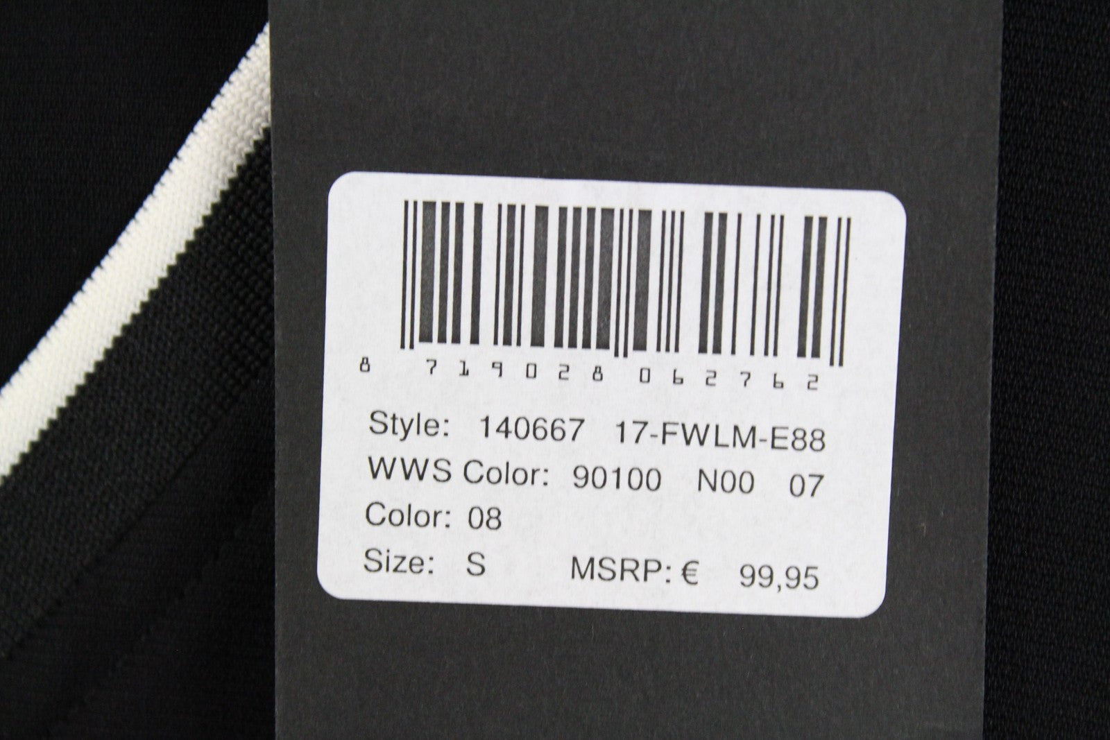 MAISON SCOTCH moteriška suknelė S, juoda, su V formos iškirpte, trumpomis rankovėmis, daugiasluoksnė. 