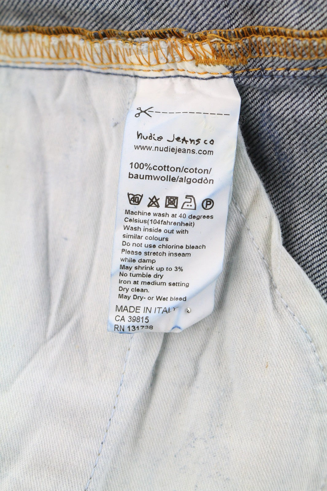 NUDIE Grim Tim vyriški džinsai W28/L32, dėvėti, juodi, dengti, ploni, tiesūs, skalbto logotipo imitacijos džinsai. 