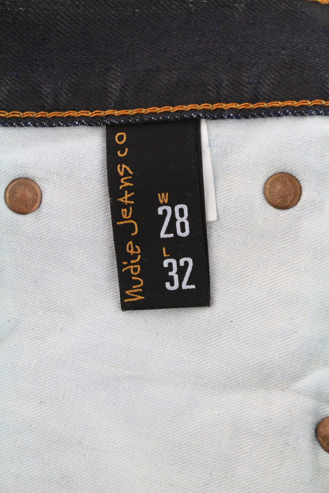 NUDIE Grim Tim vyriški džinsai W28/L32, dėvėti, juodi, dengti, ploni, tiesūs, skalbto logotipo imitacijos džinsai. 