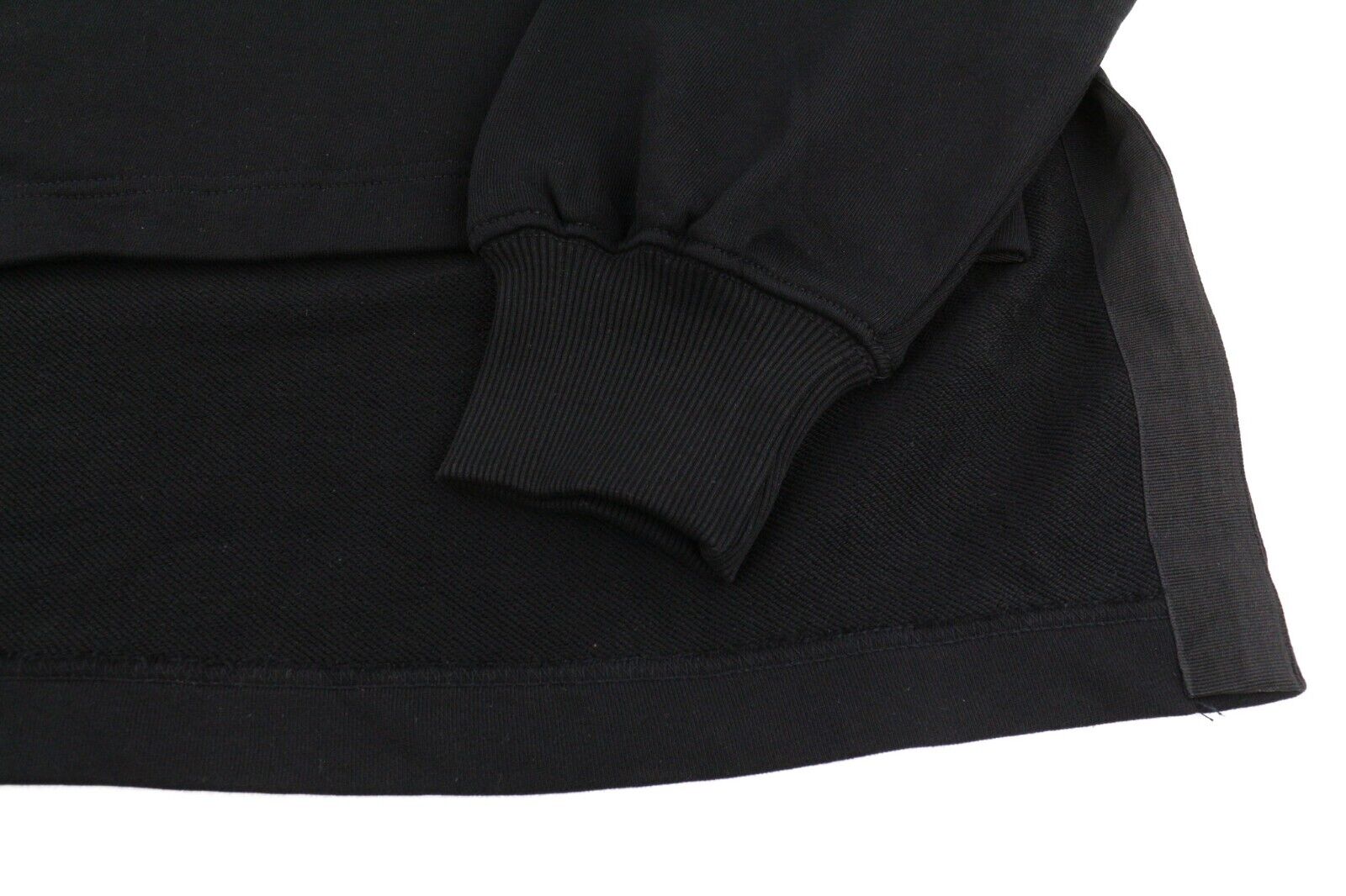 DIESEL D-Ilse-TR moteriška suknelė XS dydžio, juoda, ilgomis rankovėmis, su gobtuvu priekyje, su logotipu. RMK 160 €. 