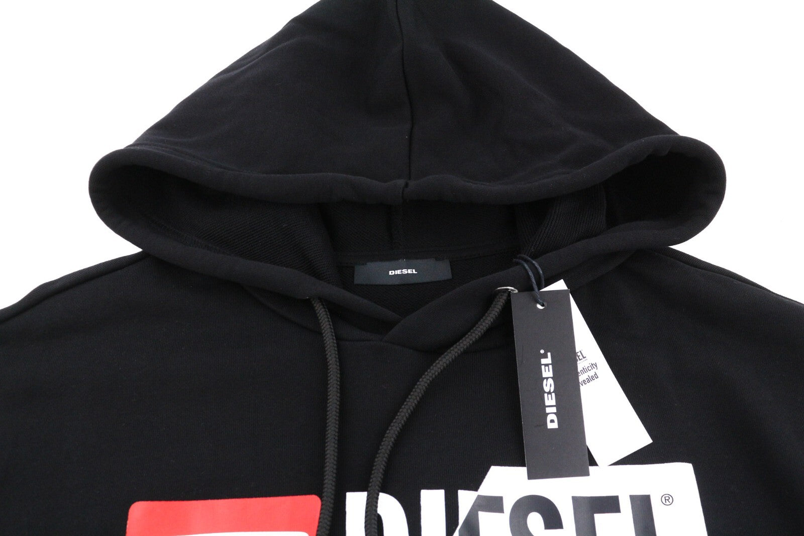 DIESEL D-Ilse-TR moteriška suknelė M, juoda, ilgomis rankovėmis, gobtuvu, ilgesne nugara. RMK 160 €. 