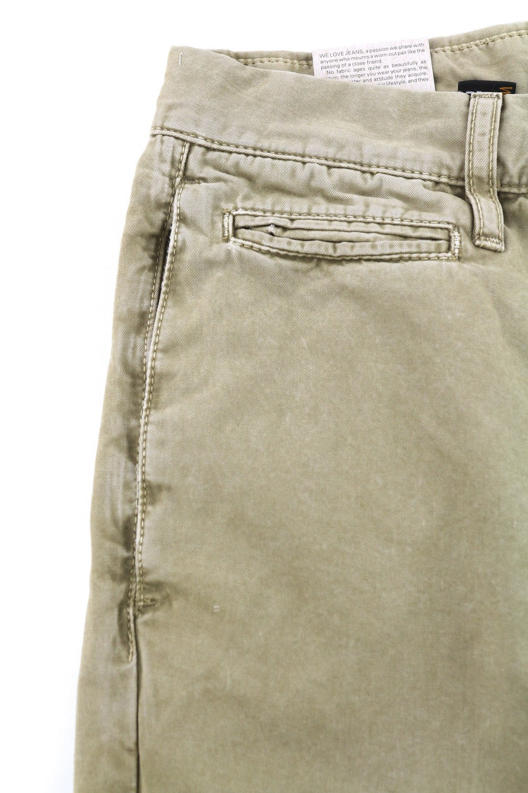 NUDIE chaki spalvos įprastos vyriškos kelnės W30/L32 vidutinio smėlio spalvos su sagomis ir logotipu bei chino šortais 