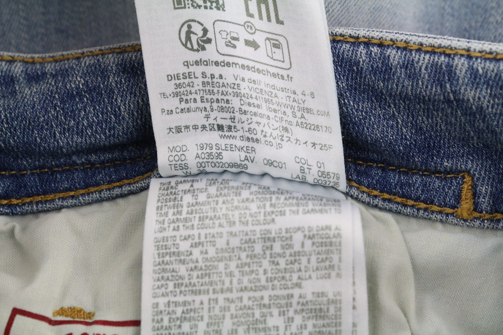 DIESEL 1979 Sleenker E9C01 vyriški džinsai W36/L30 Skinny Distress Blue RMK 275 € 