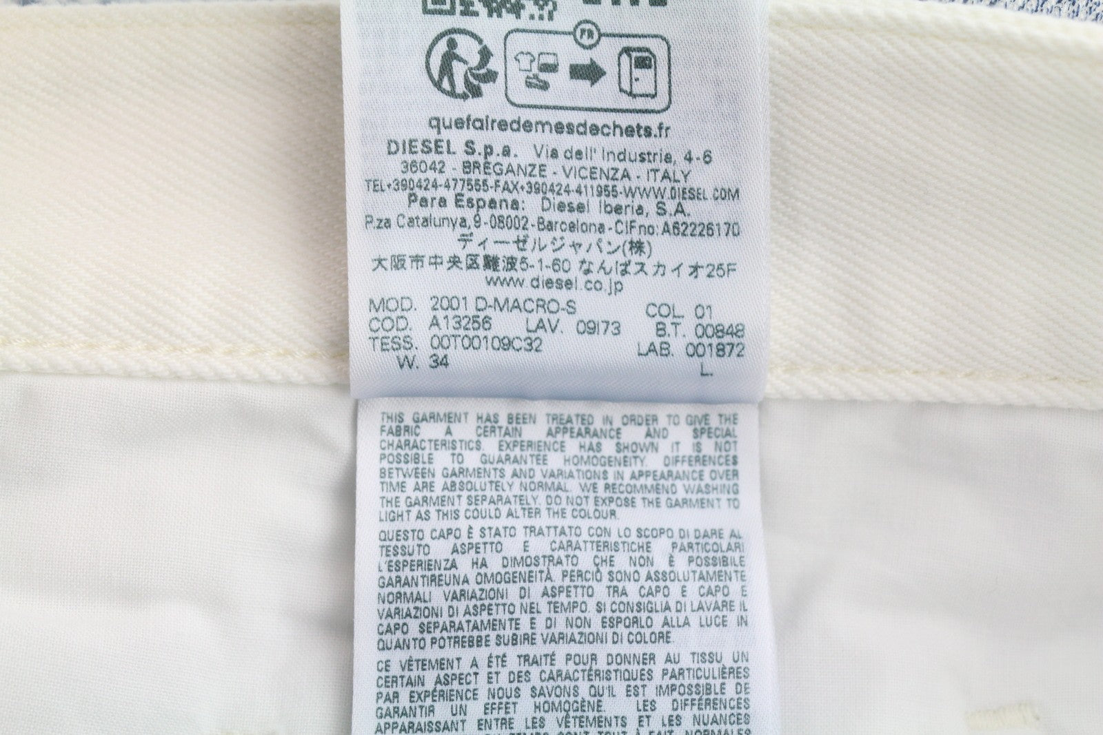 DIESEL 2001 D-Macro 09I73 vyriški džinsai, W34, laisvi, tiesaus kirpimo, su sagomis, rekomenduojama kaina – 375 € 