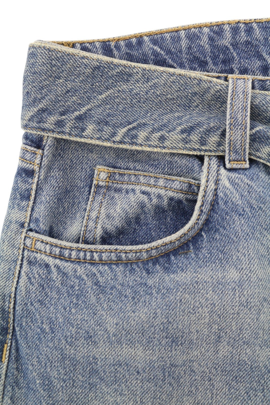 LIU JO berniukiškos moteriškos džinsinės kelnės W28 laisvo kirpimo, aukštu juosmeniu, su diržu nuo kulkšnių, skalbtos mėlynos spalvos. 