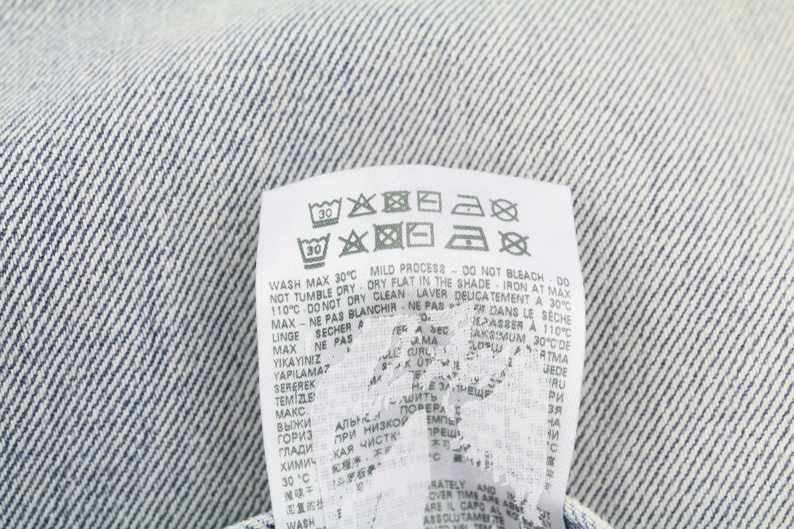 DIESEL 2010 D-MACS 09C14 vyriški džinsai W36/L30 laisvi tiesūs skalbtos mėlynos spalvos, rekomenduojama kaina – 250 € 