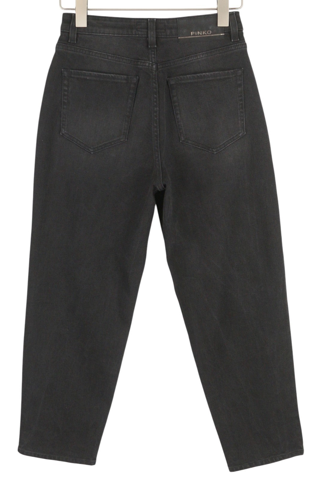 PINKO Maddie moteriški džinsai W27 Ripped Distress Washed Black Denim su užtrauktuku ir logotipu 