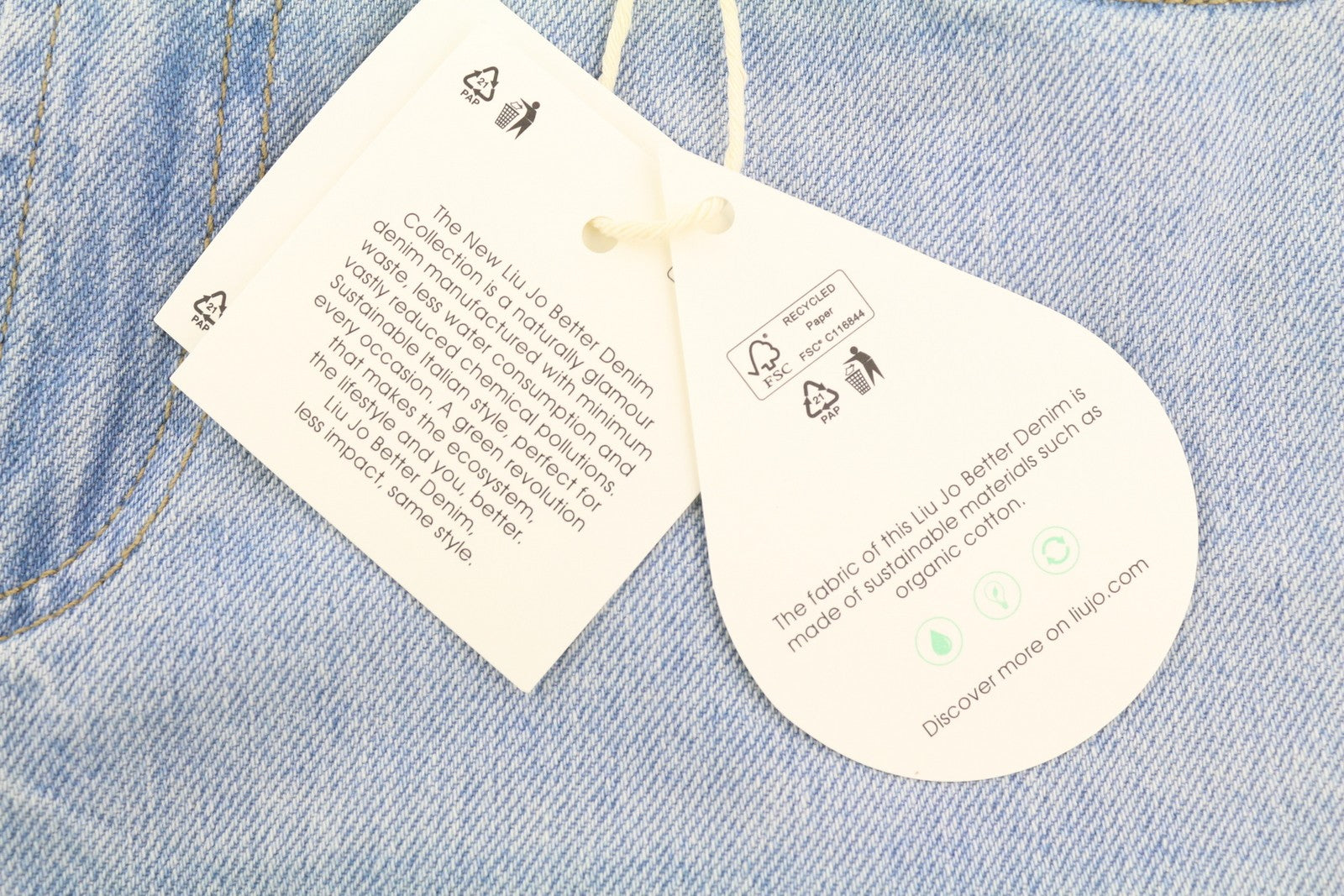 LIU JO Cintino džinsai moterims, W28 su užtrauktuku ir mėlyna spalva. 