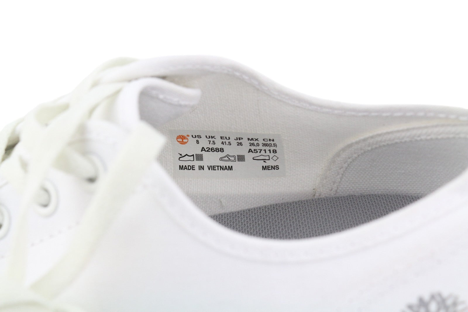 TIMBERLAND A2688 vyriški sportbačiai EU41/41.5 balti žemapadžiai sportbačiai su raišteliais ir migdolų nosimis 