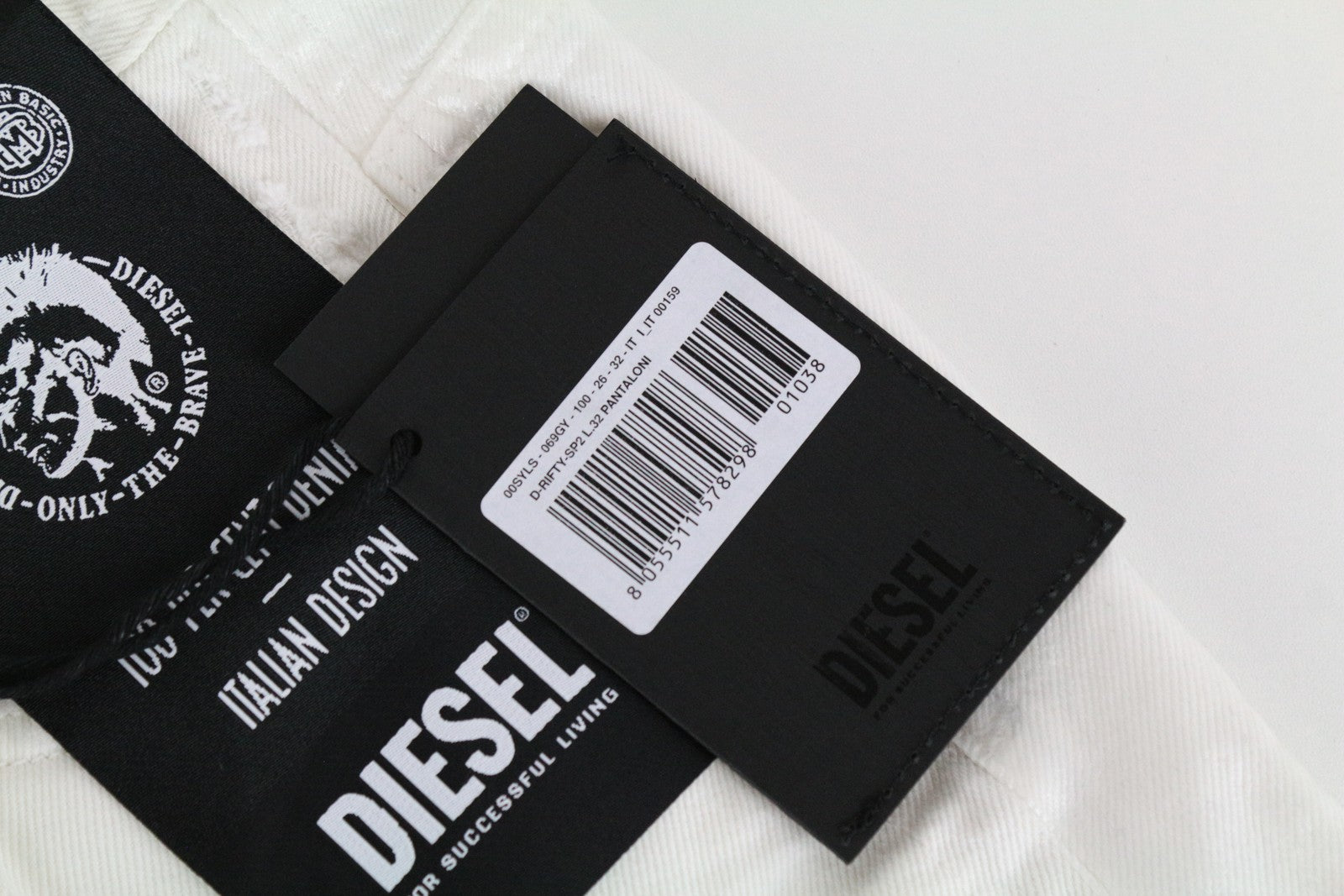 DIESEL D-RIFTY-SP2 069GY moteriškos aptemptos džinsinės kelnės W26/L32 baltos, vaškuotos, aptemptos 