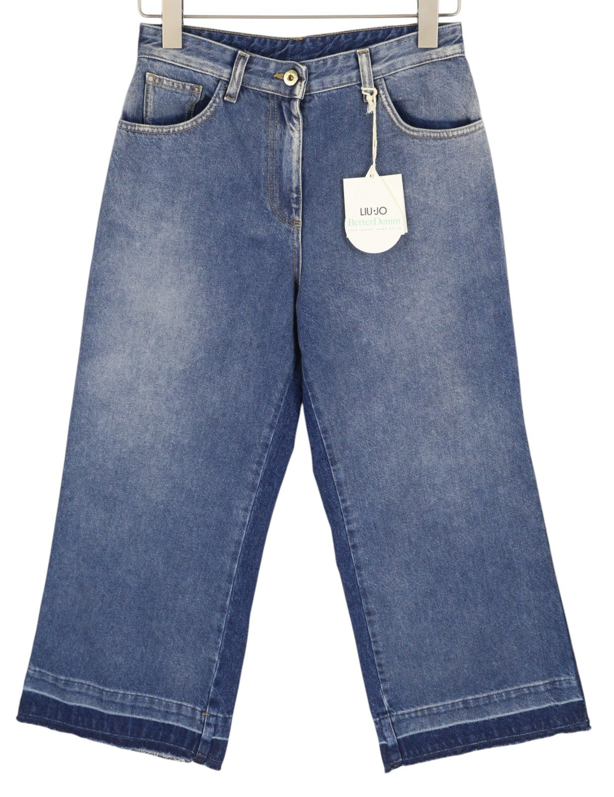 LIU JO trumpinti moteriški džinsai W28 aukštu juosmeniu, platėjančiomis klešnėmis, užtrauktuku, skalbtos mėlynos spalvos.