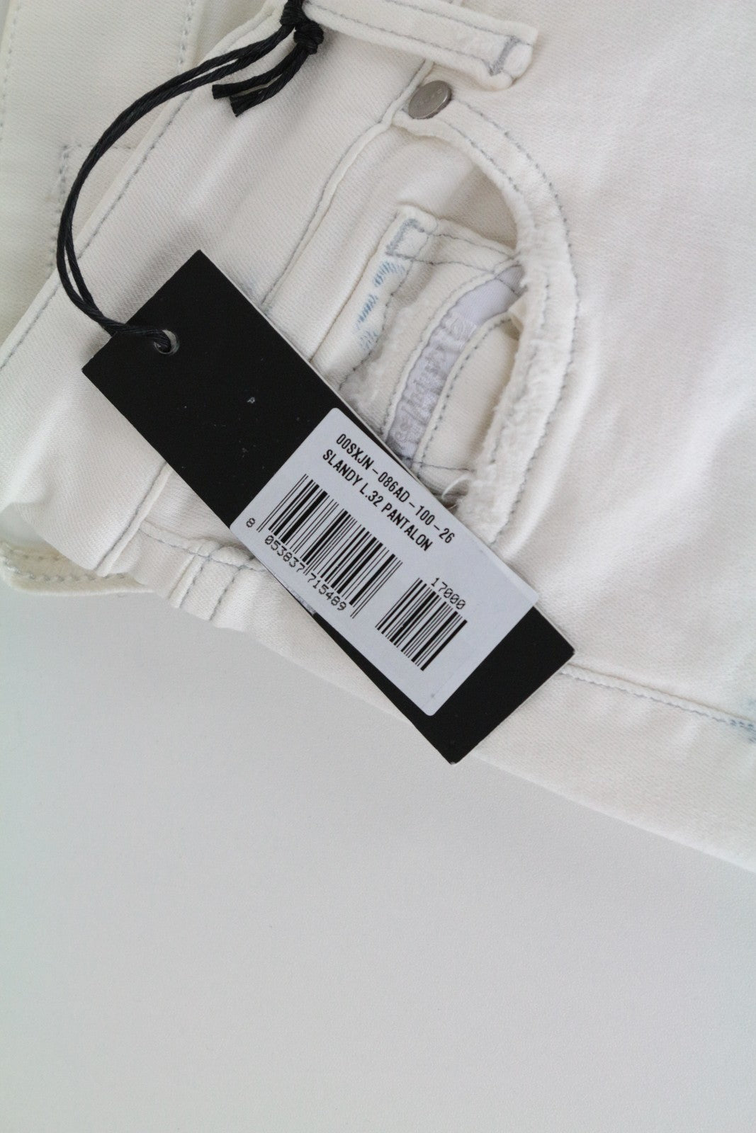 DIESEL Slandy 086AD moteriškos aptemptos džinsinės kelnės W26/L32 itin plonos, tamprios, baltos... 